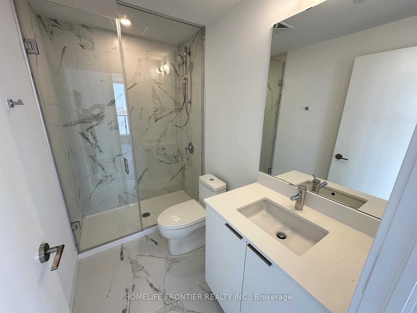 7 Golden Lion Heights Unit 1403 photo 13