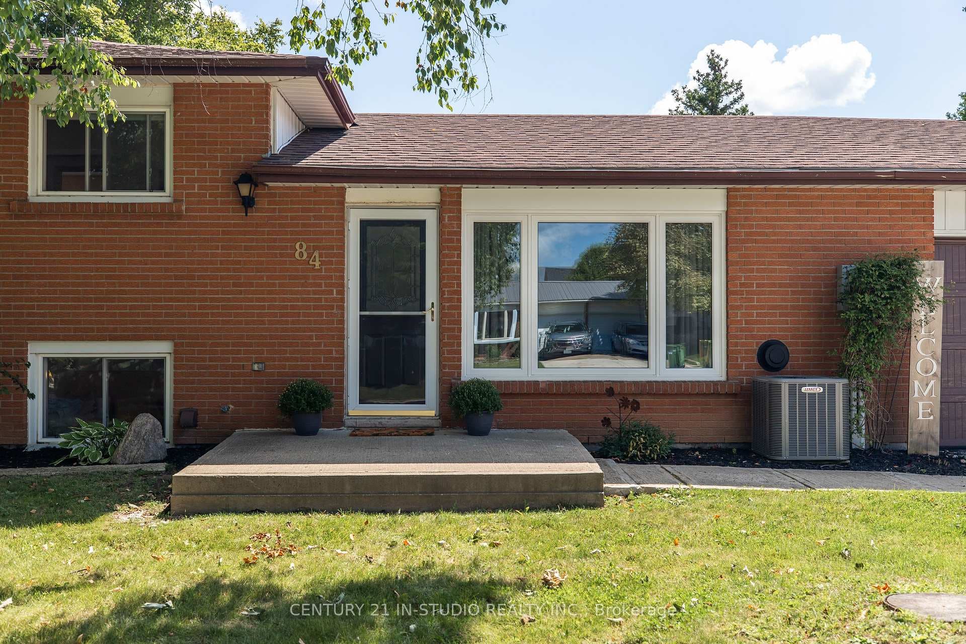 84 Grayview Drive photo 16