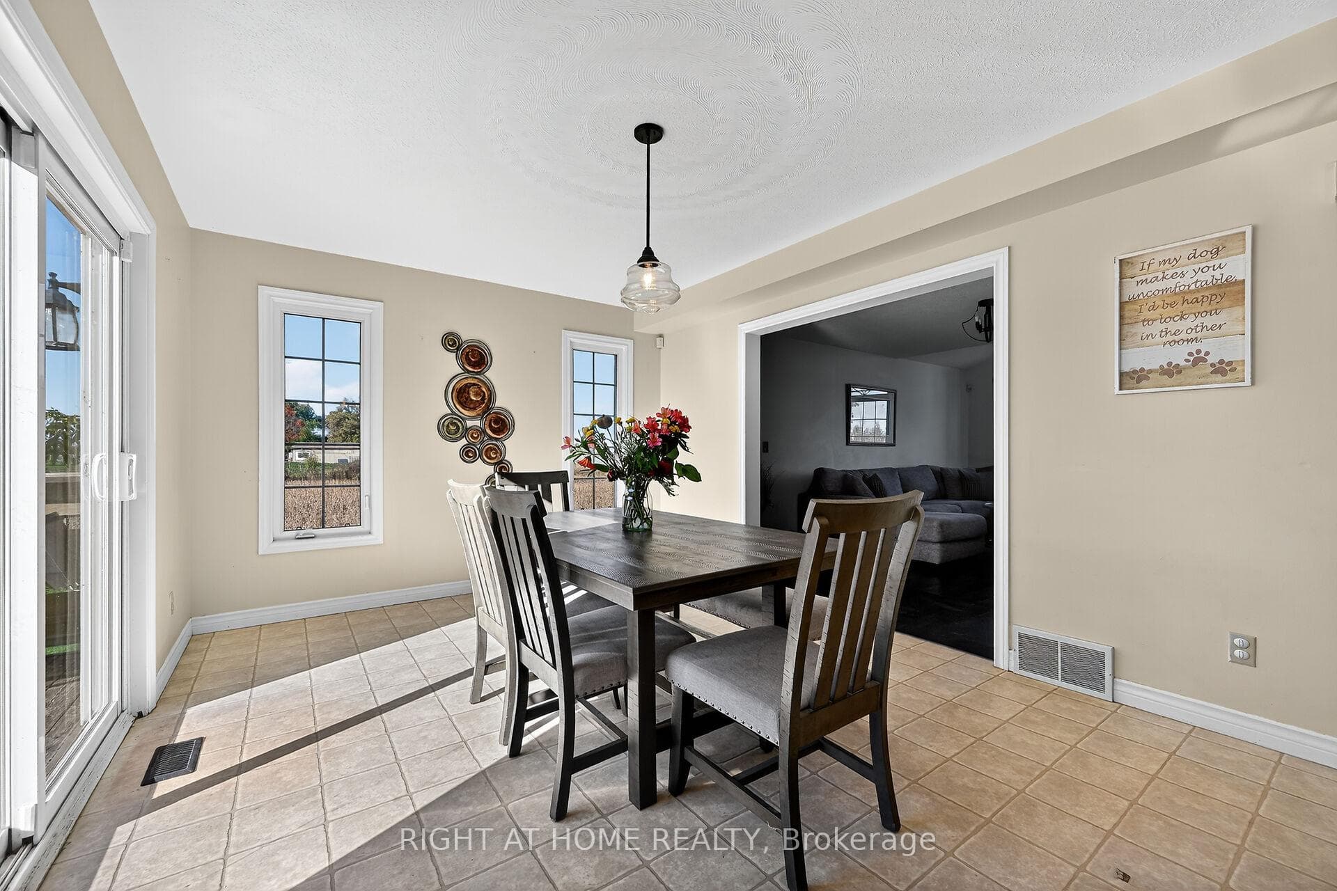 8 Talbot Road photo 14