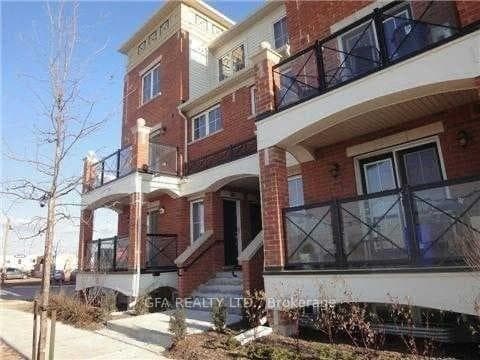 2460 Post Road Unit 14 photo 4