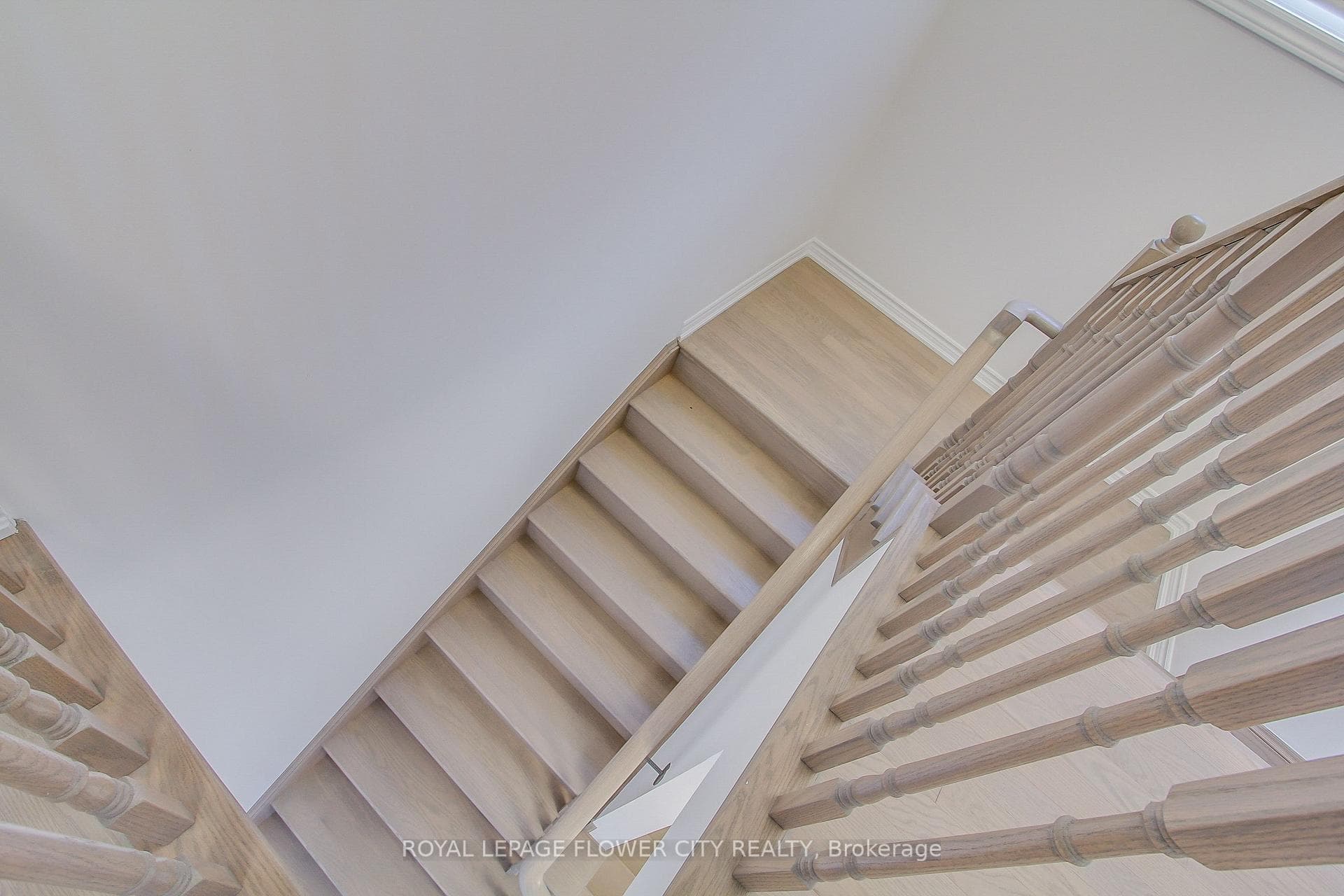 53 Brethet Heights photo 22