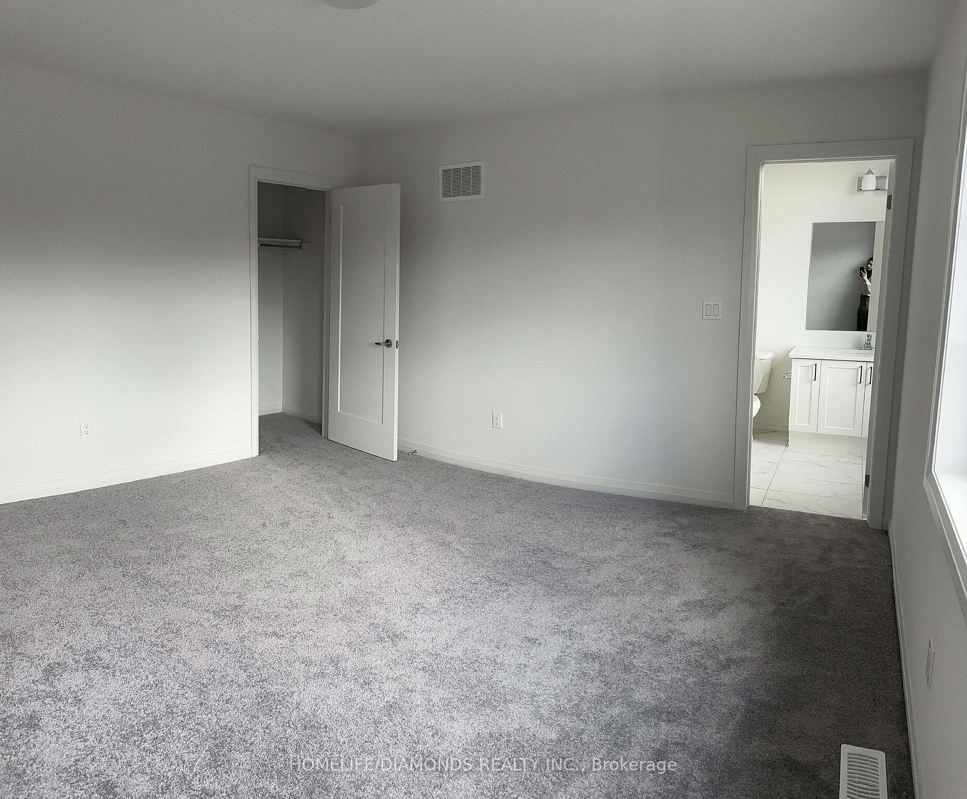 9 HUMMINGBIRD Grove photo 25