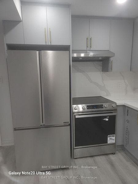 43 Herefordshire Crescent Unit UNIT 2 photo 21