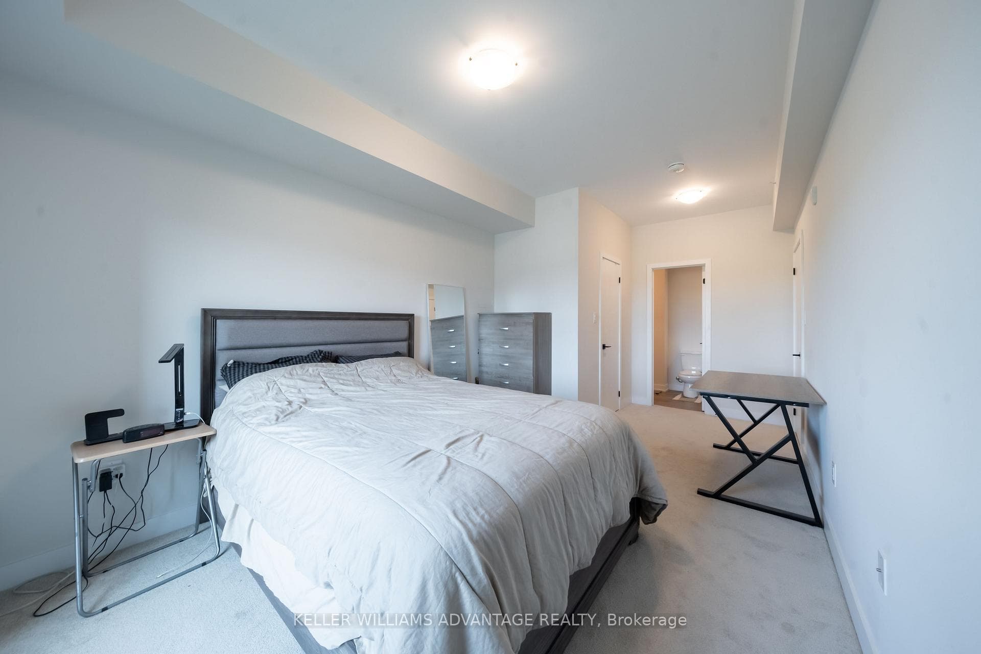 4 Spice Way Unit 104 photo 17