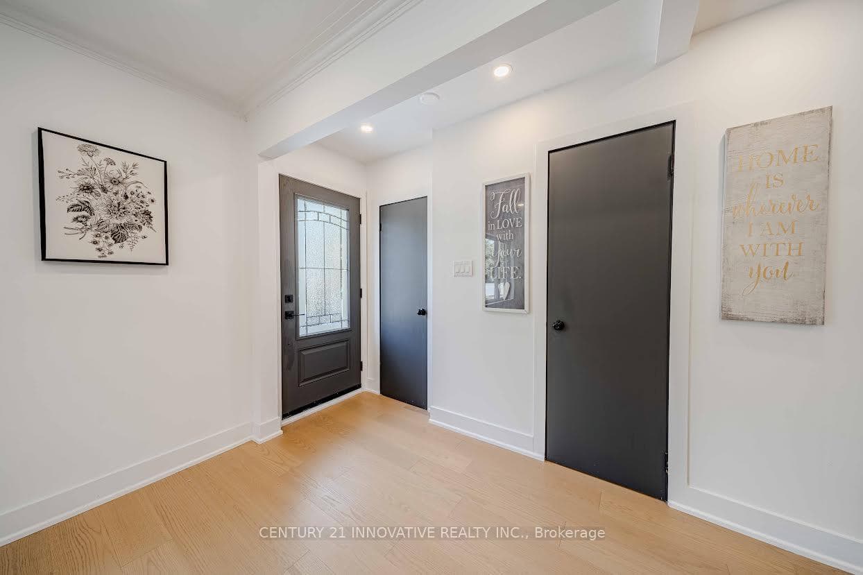 57 Leahann Drive Unit Main Floor photo 6