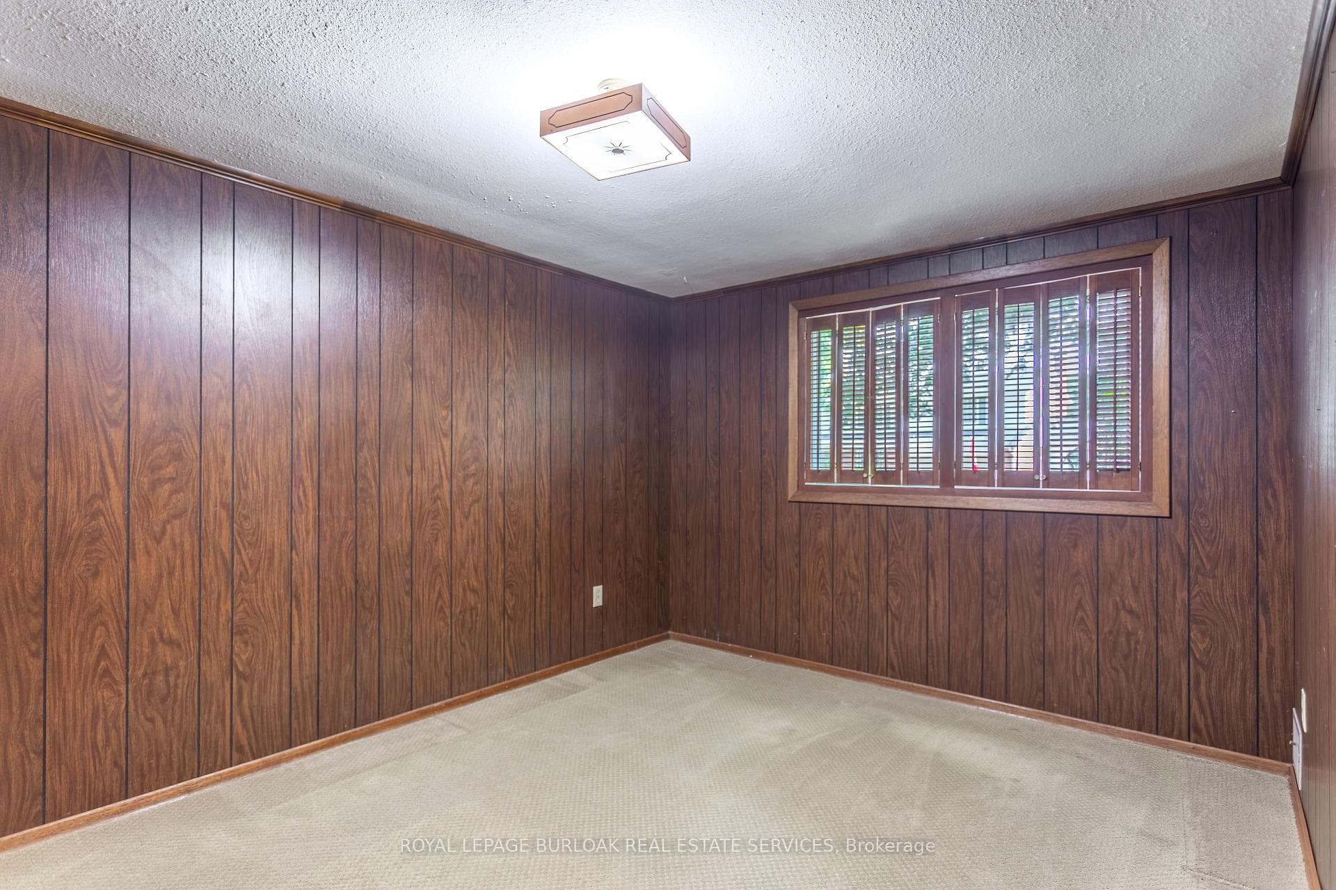 38 Robinhood Drive photo 24