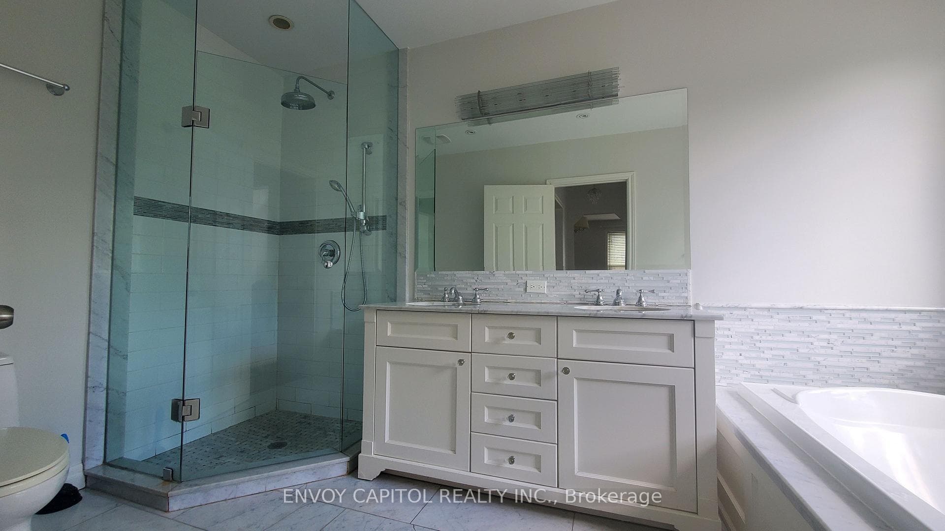Primary Ensuite