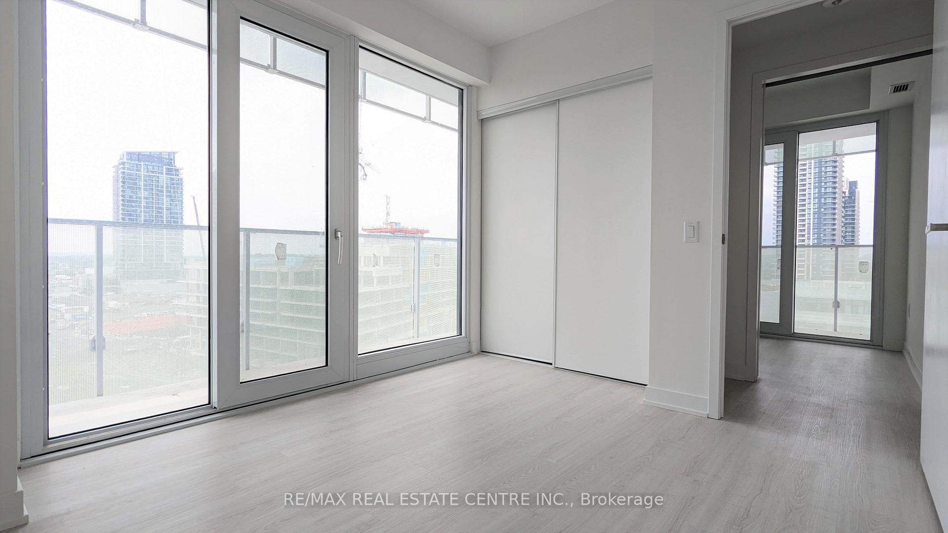 3883 Quartz Road Unit 811 photo 5
