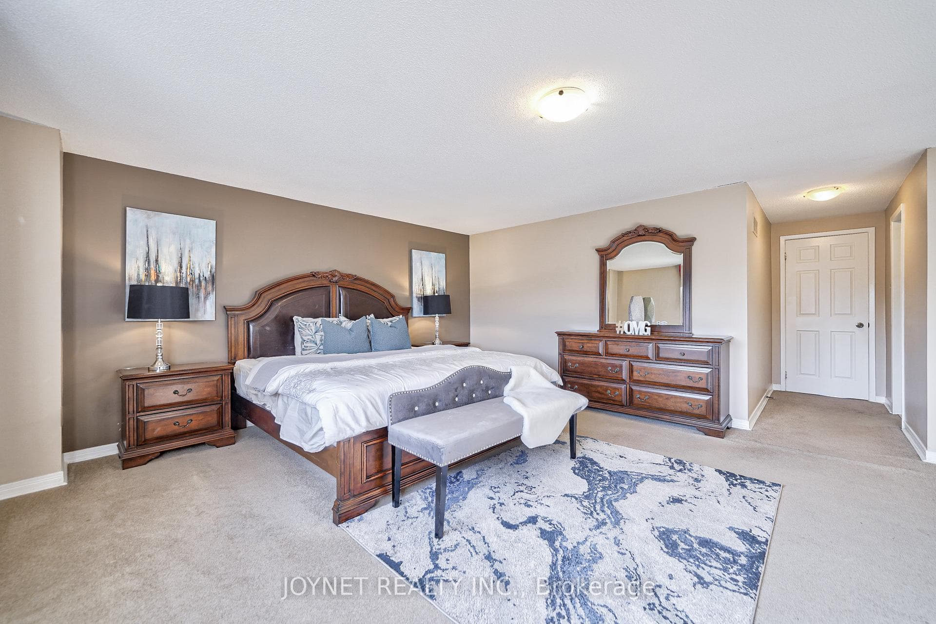 35 Lavron Court photo 15