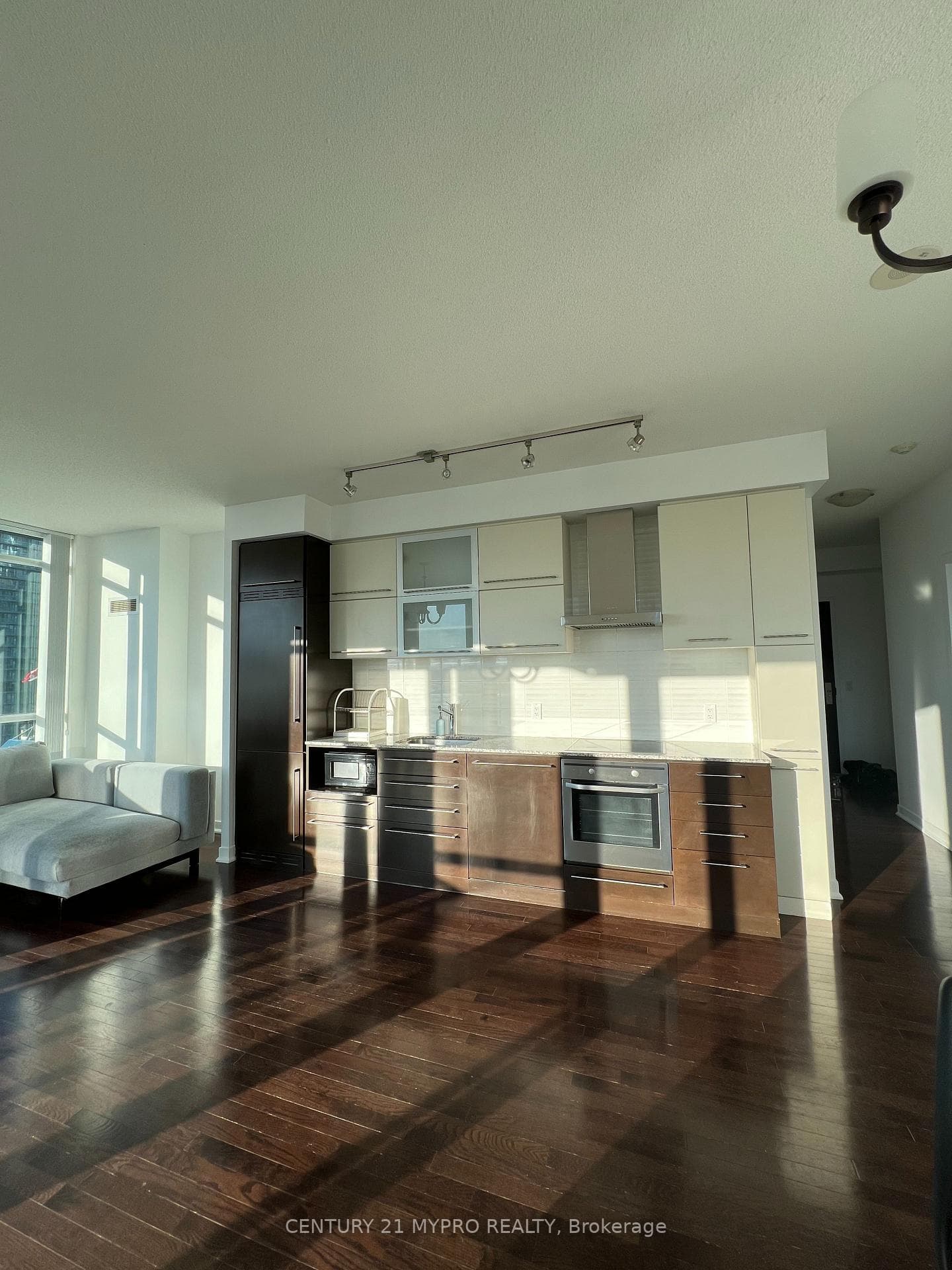770 Bay Street Unit 2401 photo 3