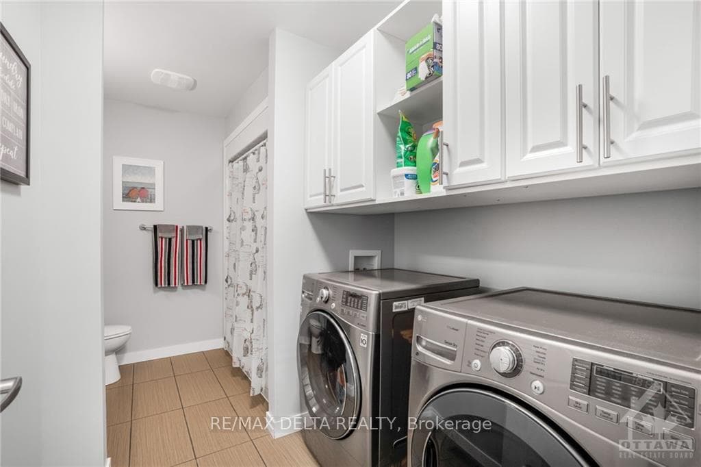 503 OVANA Crescent photo 18