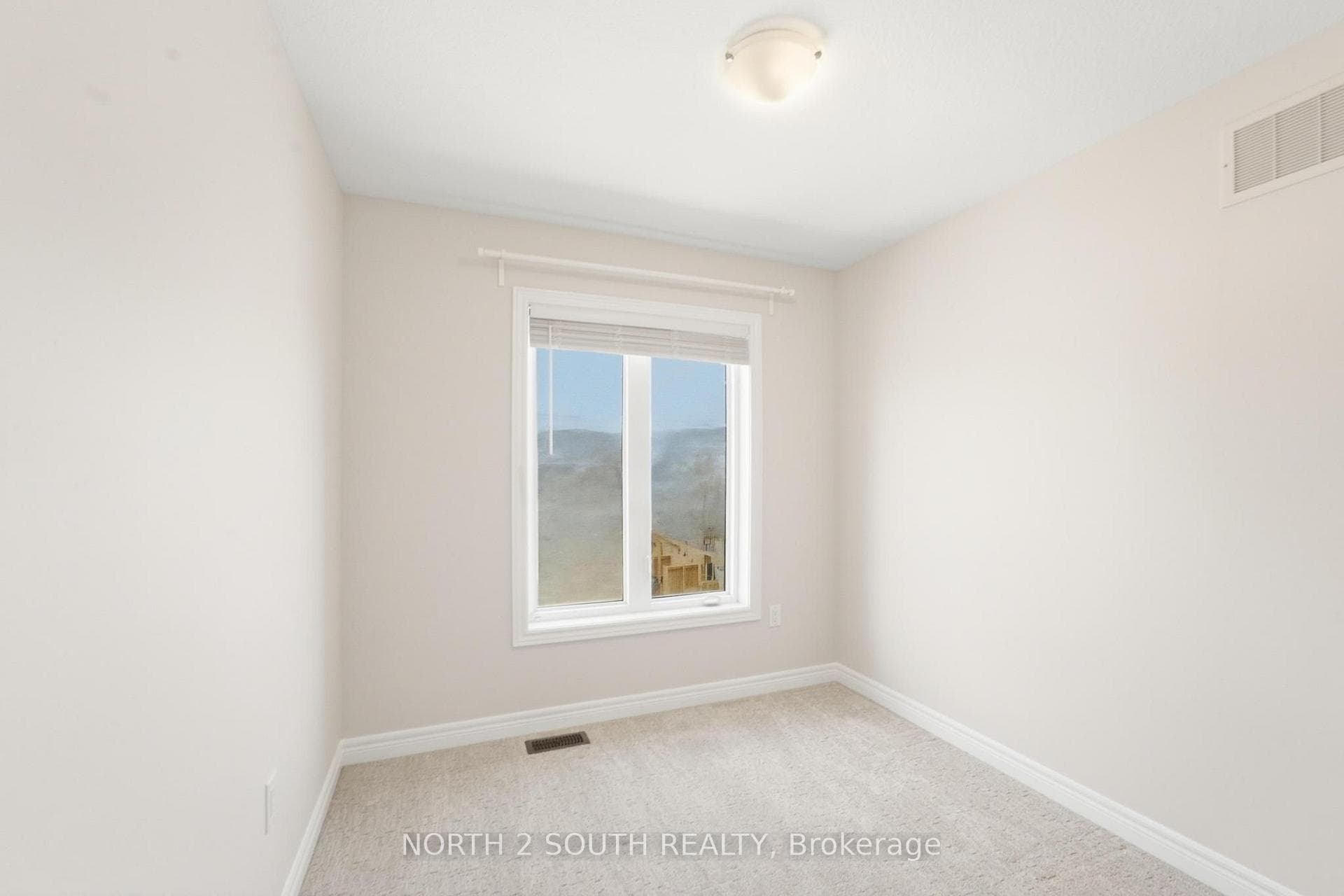 14 Snowberry Lane photo 18