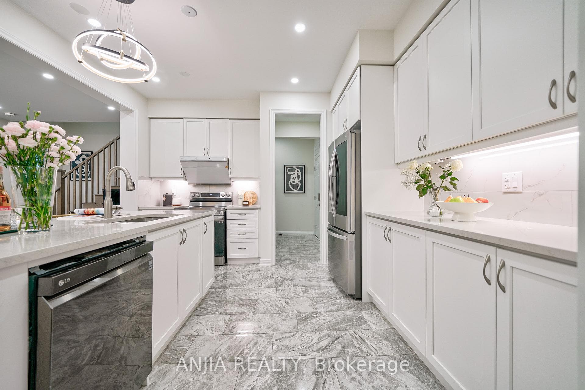262 Beaverbrae Drive photo 6
