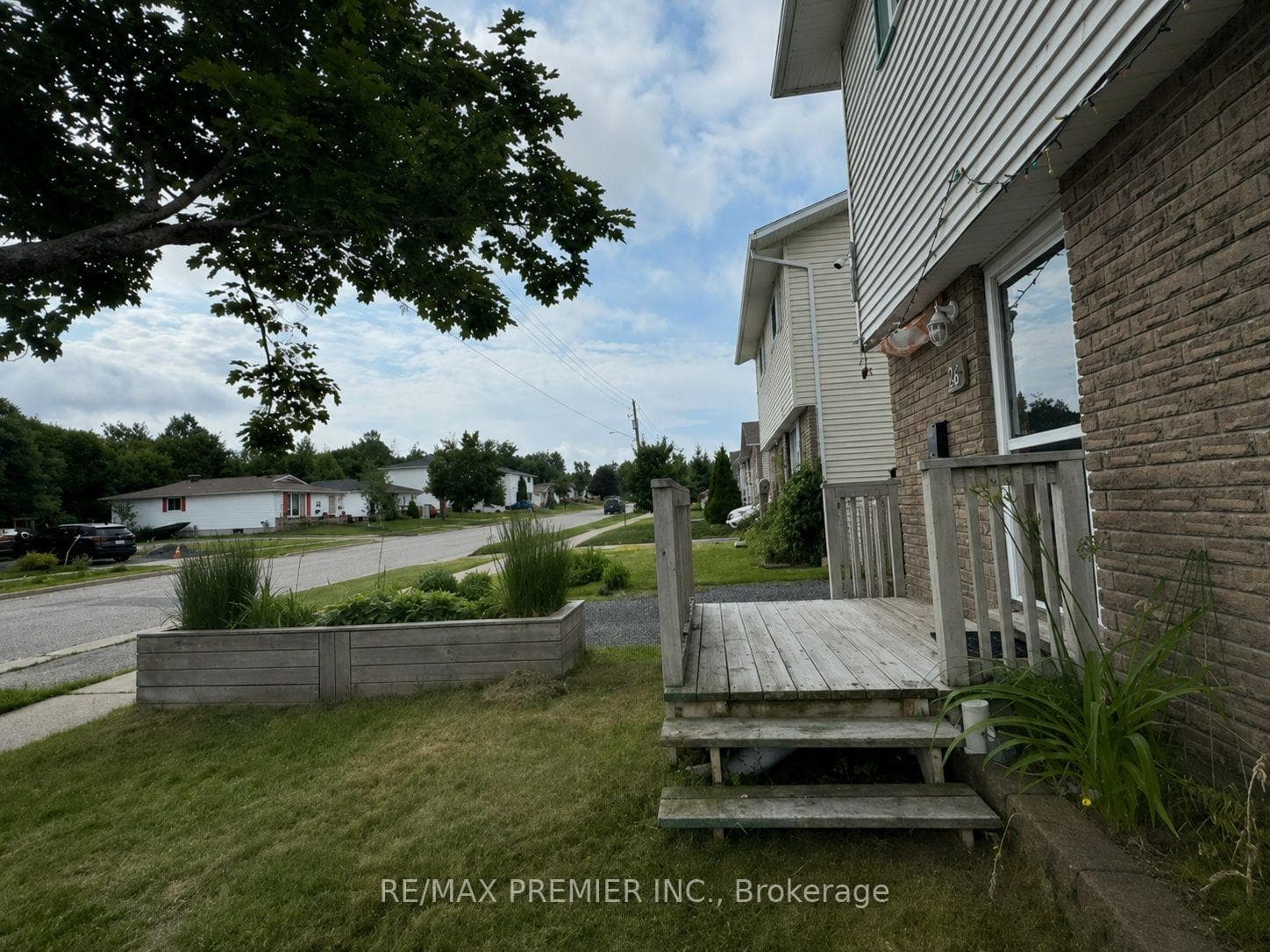 26 Hergott Avenue photo 4