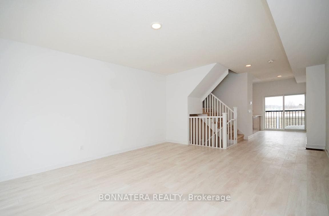 1121 Cooke Boulevard Unit 67 photo 24