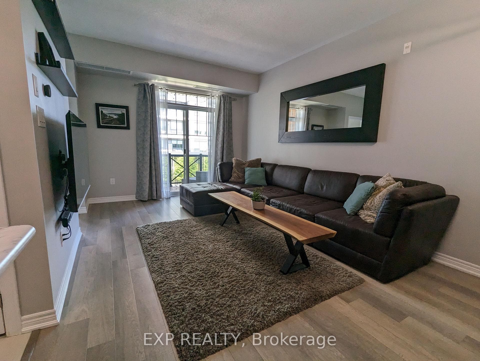 2338 Taunton Road Unit 309 photo 3