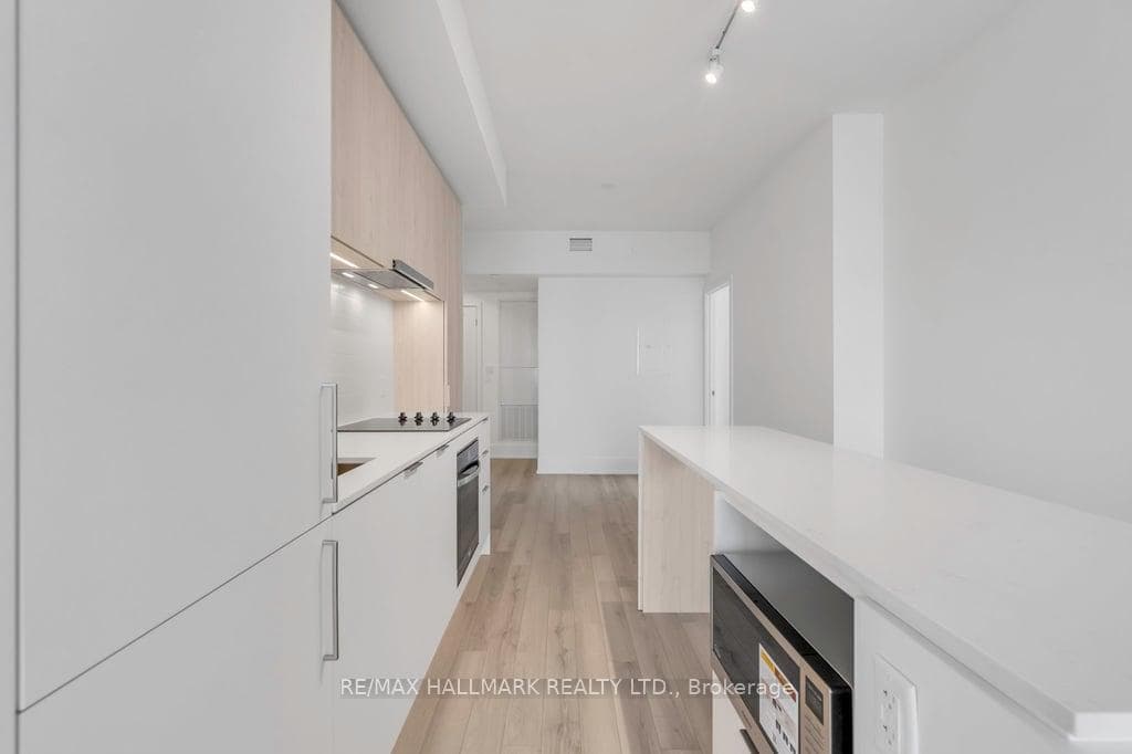 89 Church Street Unit 2107 photo 17