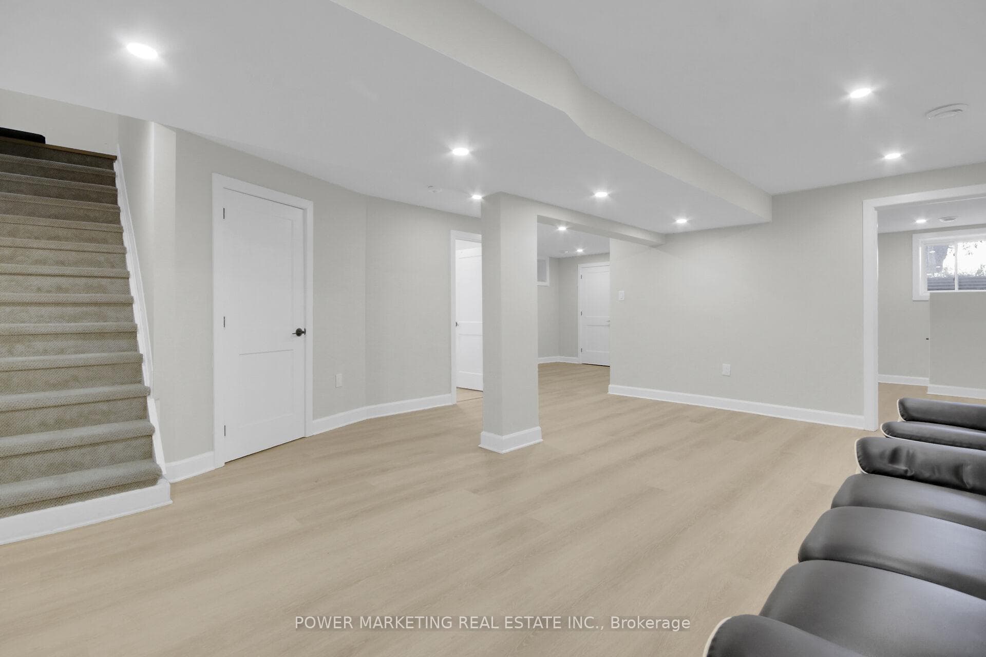 1312 BAYVIEW Drive photo 30