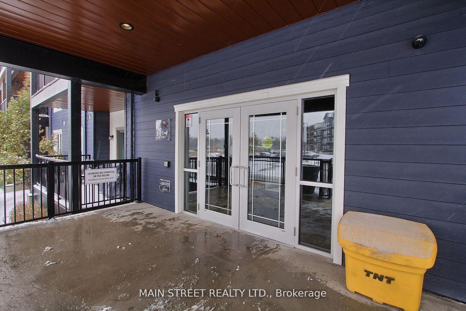 20 Koda Street Unit 402 photo 2