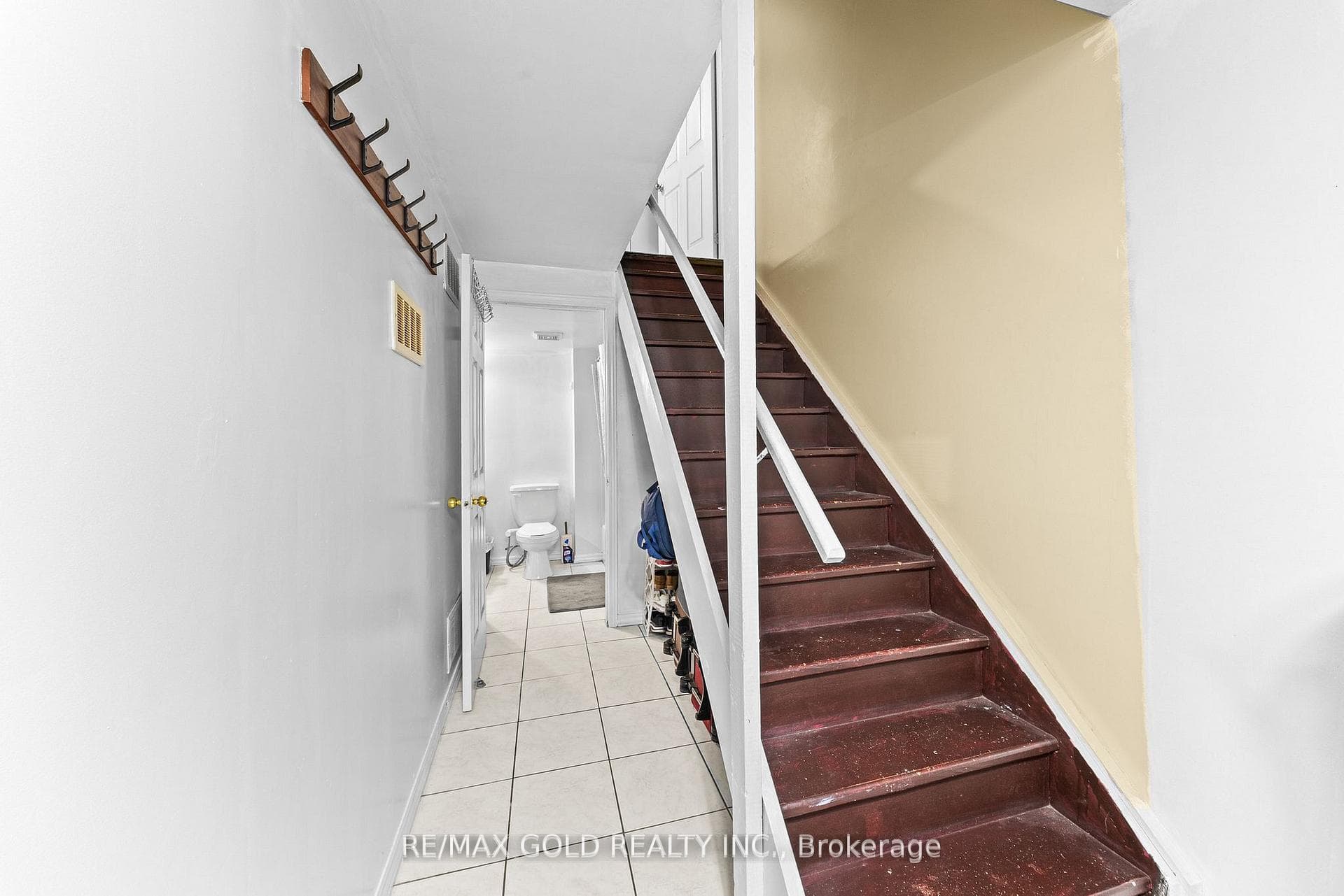 92 Dandelion Road photo 33