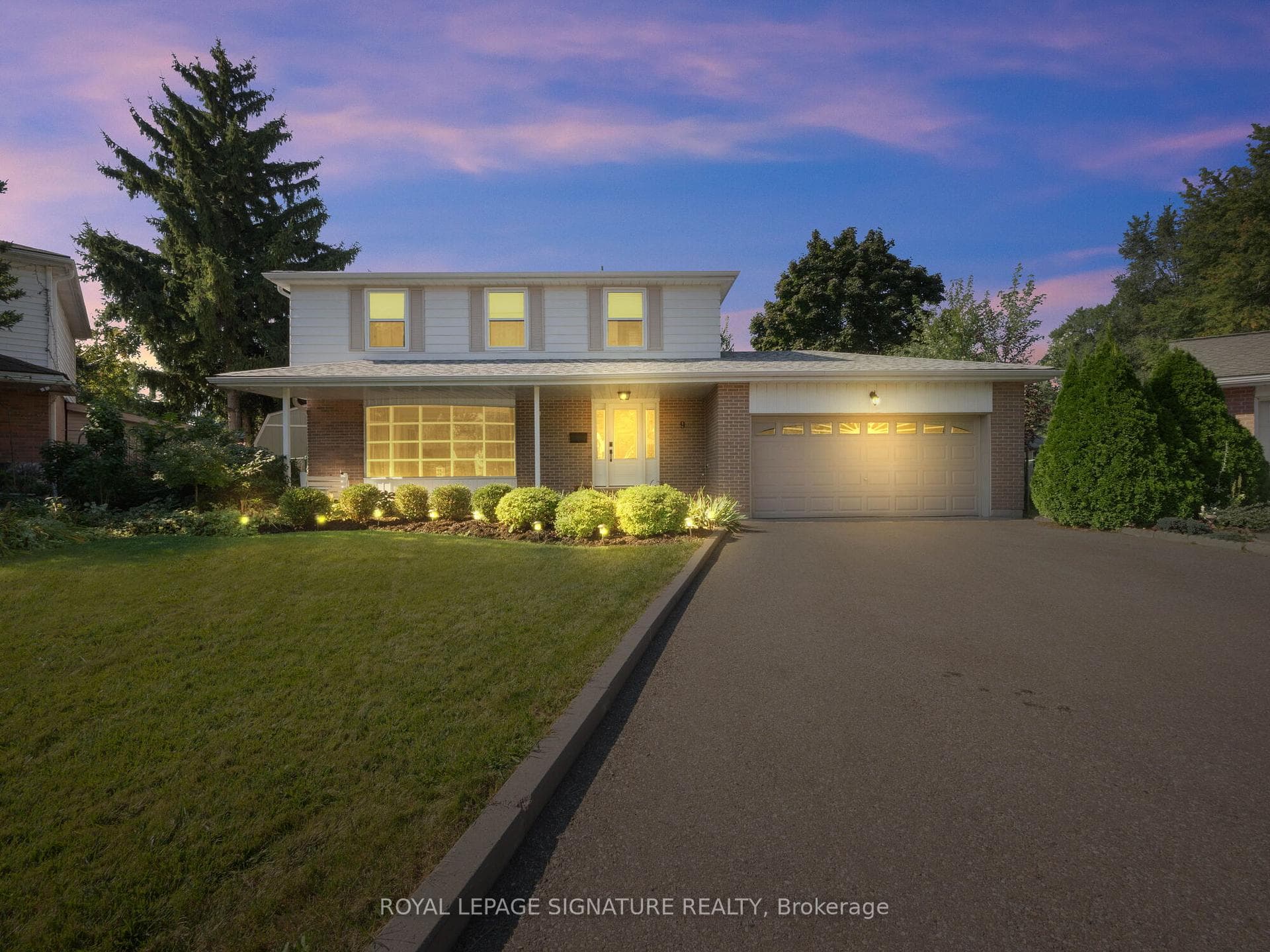 9 Caledon Court photo 1