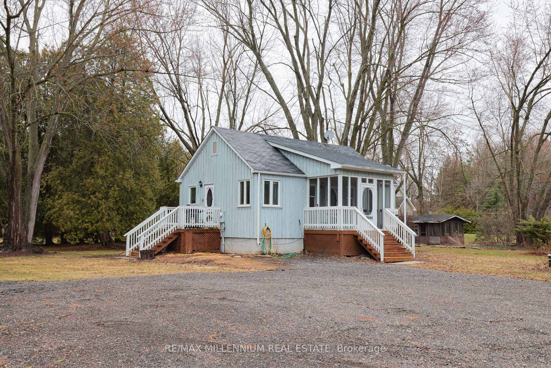 2424 Olde Base Line Road photo 2