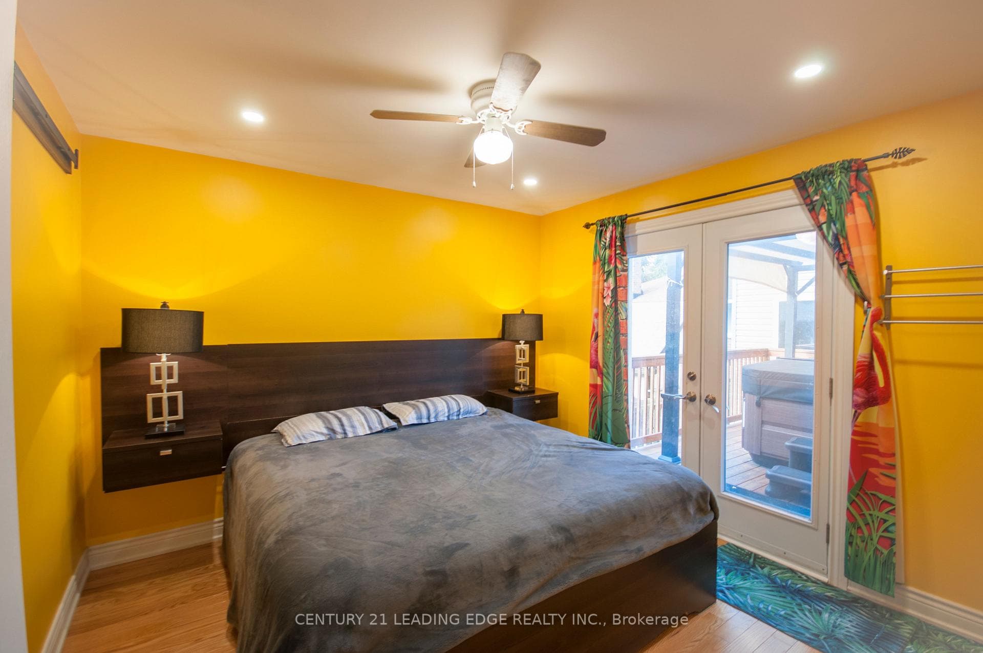 231 Linden Court photo 14