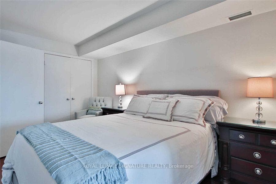 8 Park Road Unit 3007 photo 11