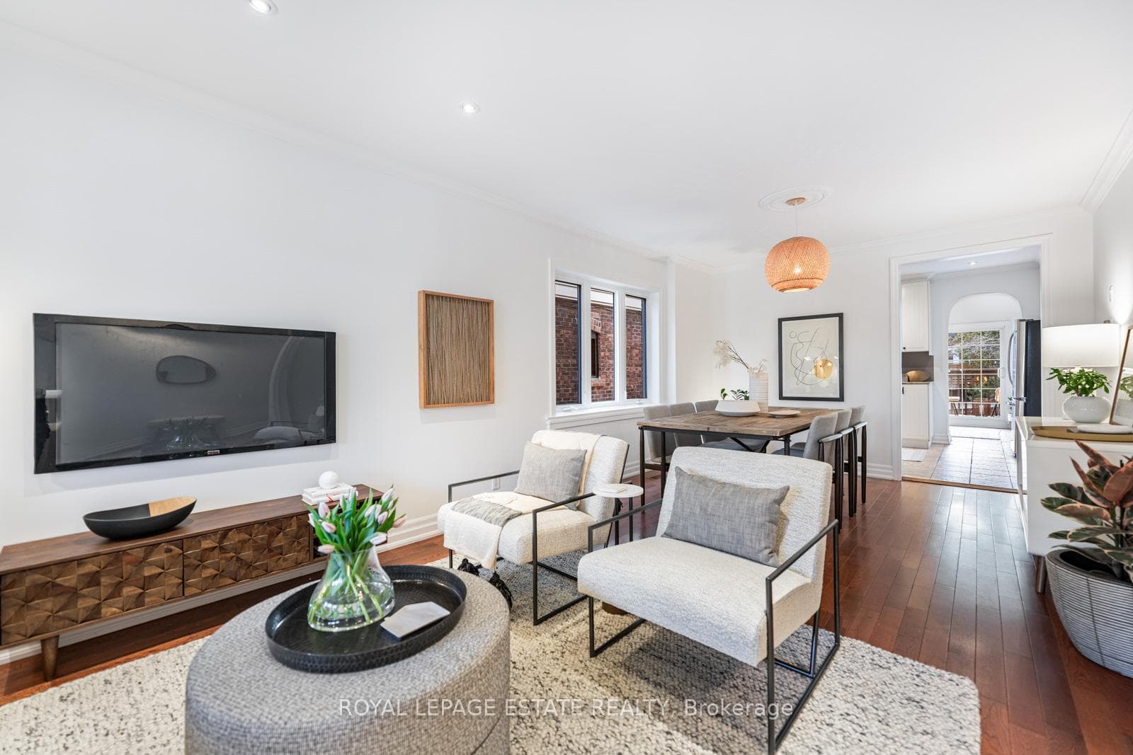274 Bingham Avenue photo 6