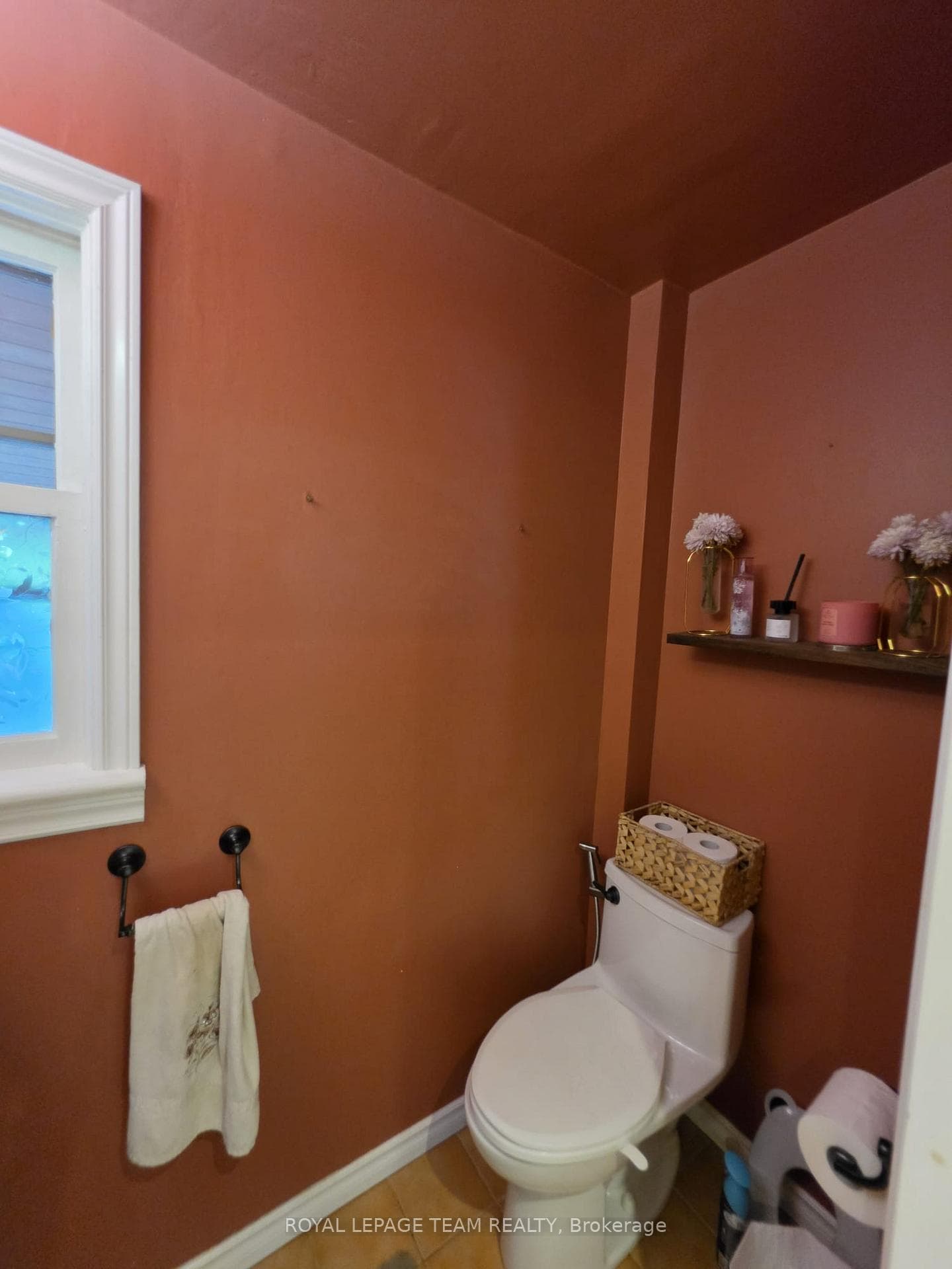 1247 Summerville Avenue photo 13