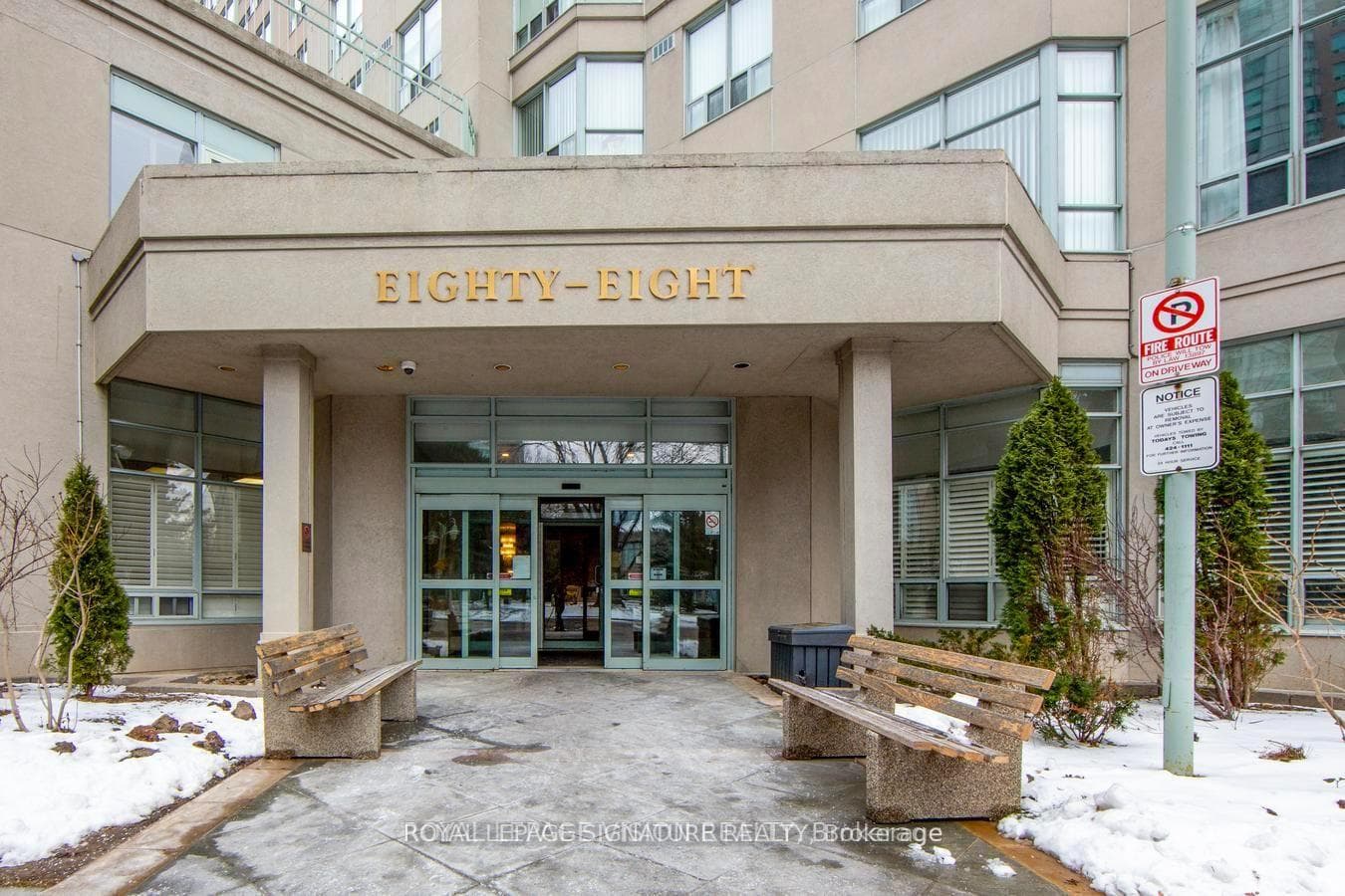 88 Corporate Drive Unit 1119 photo 1