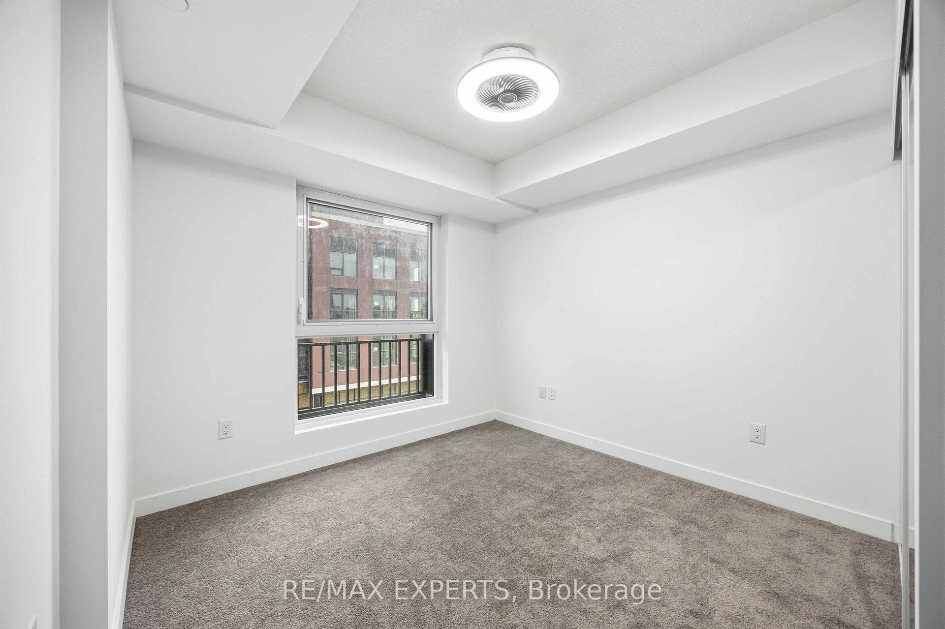 4010 Eglinton Avenue Unit 320 photo 24
