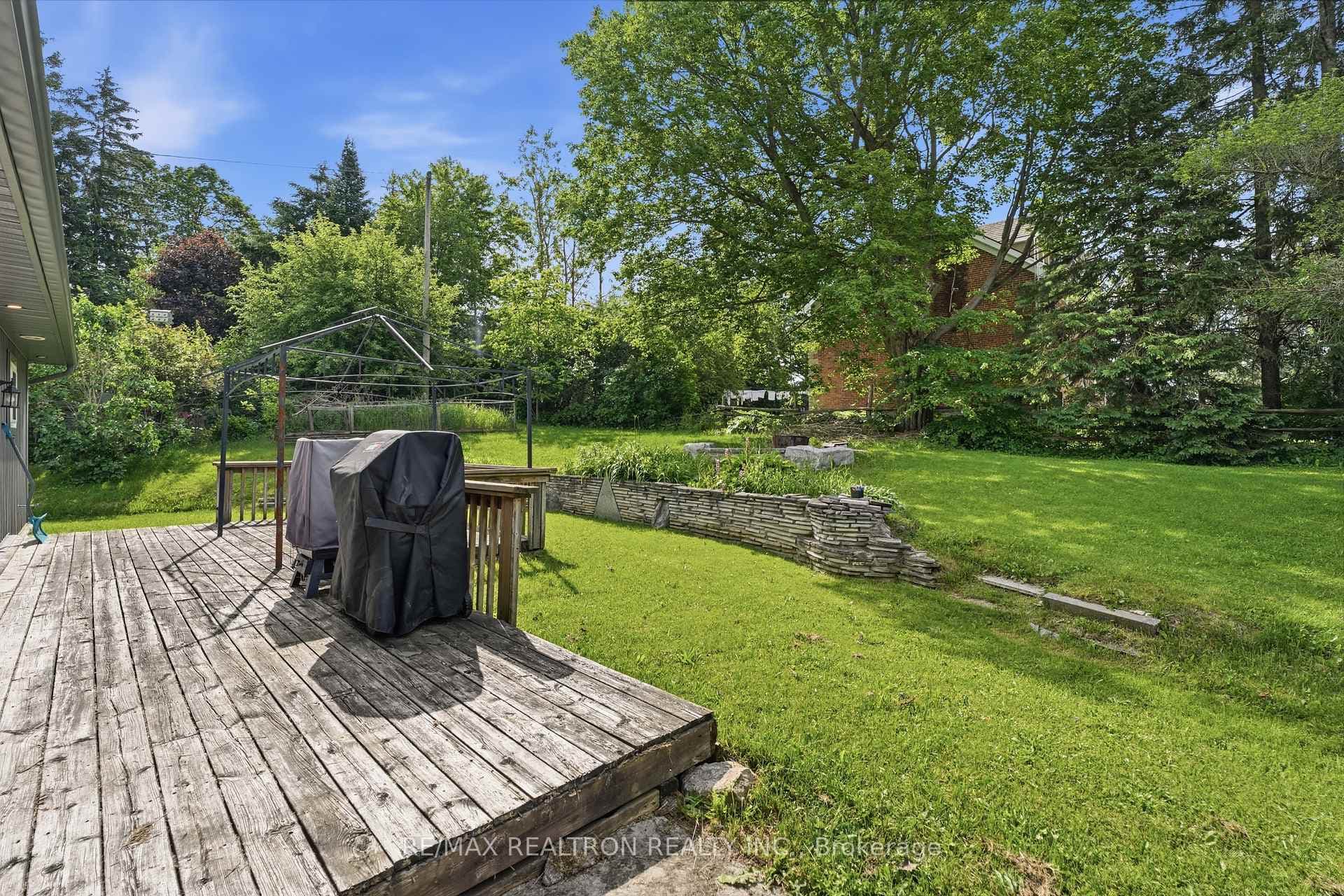 Private backyard retreat