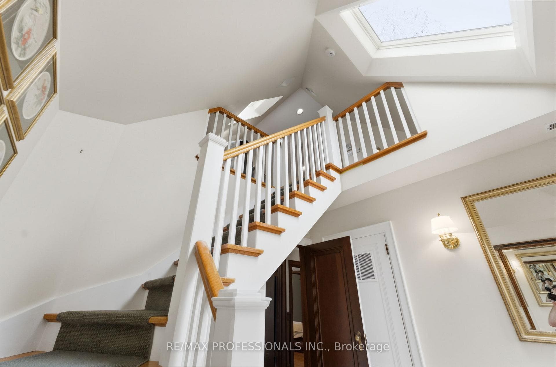 5 Princeton Road photo 20