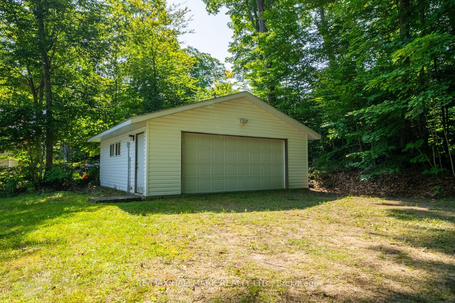 614 Oakpoint Road photo 38
