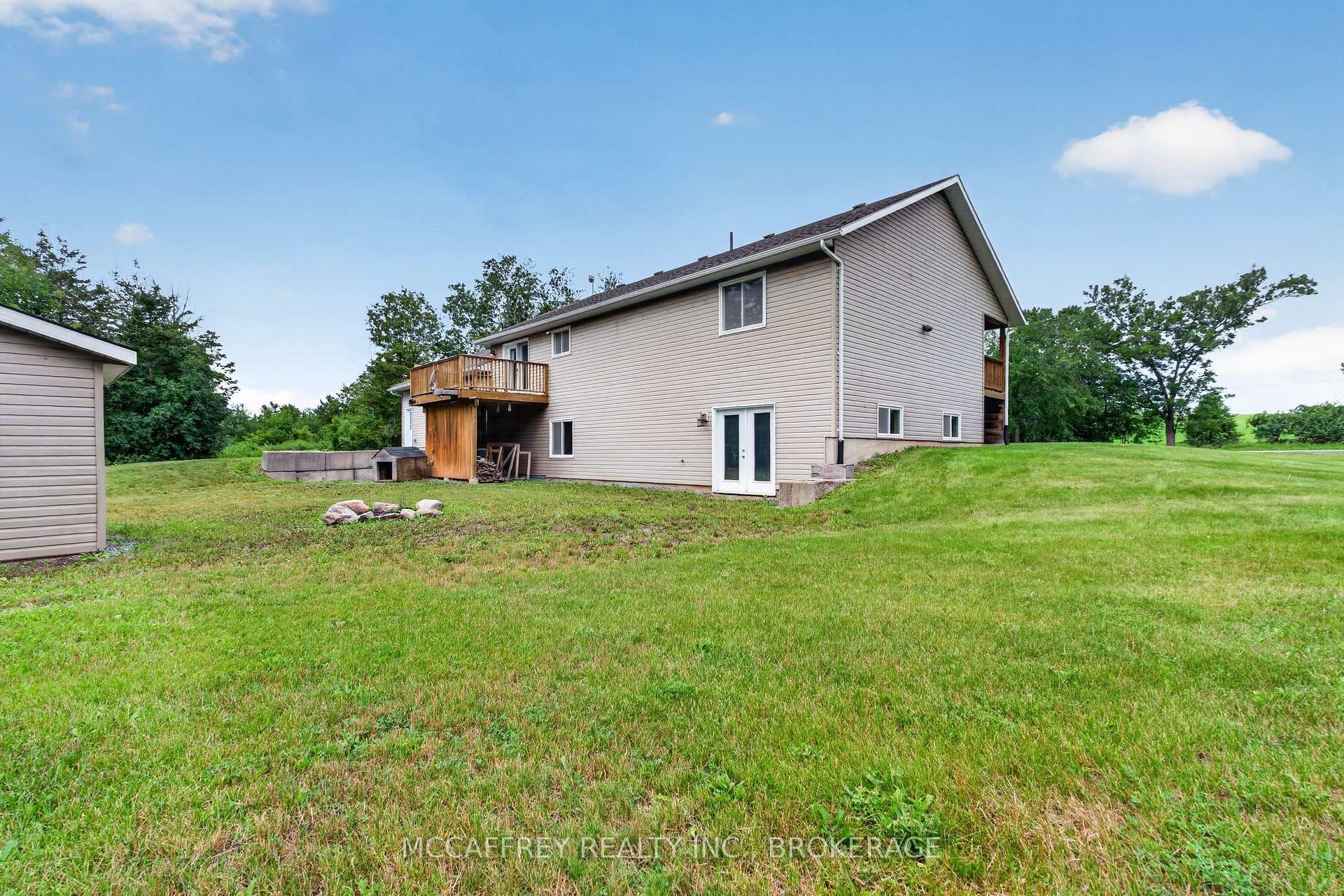280 DENRIDGE Road photo 40