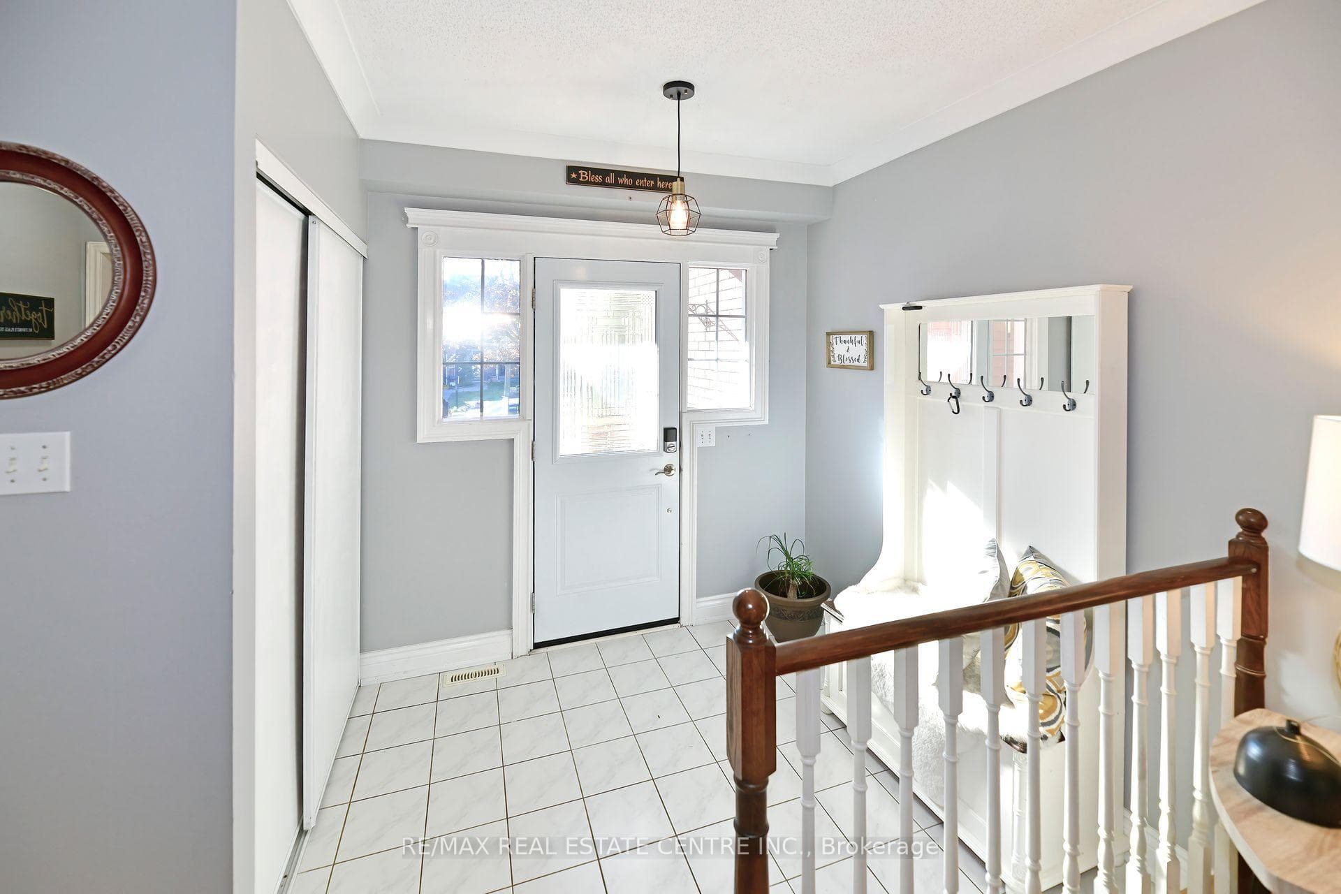 135 Trewin Lane photo 3