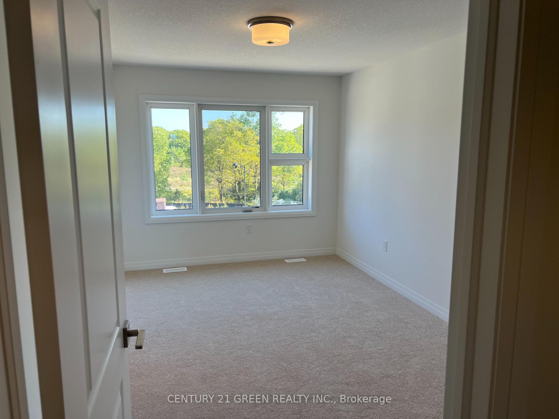 660 Colborne Street Unit G-35 photo 19