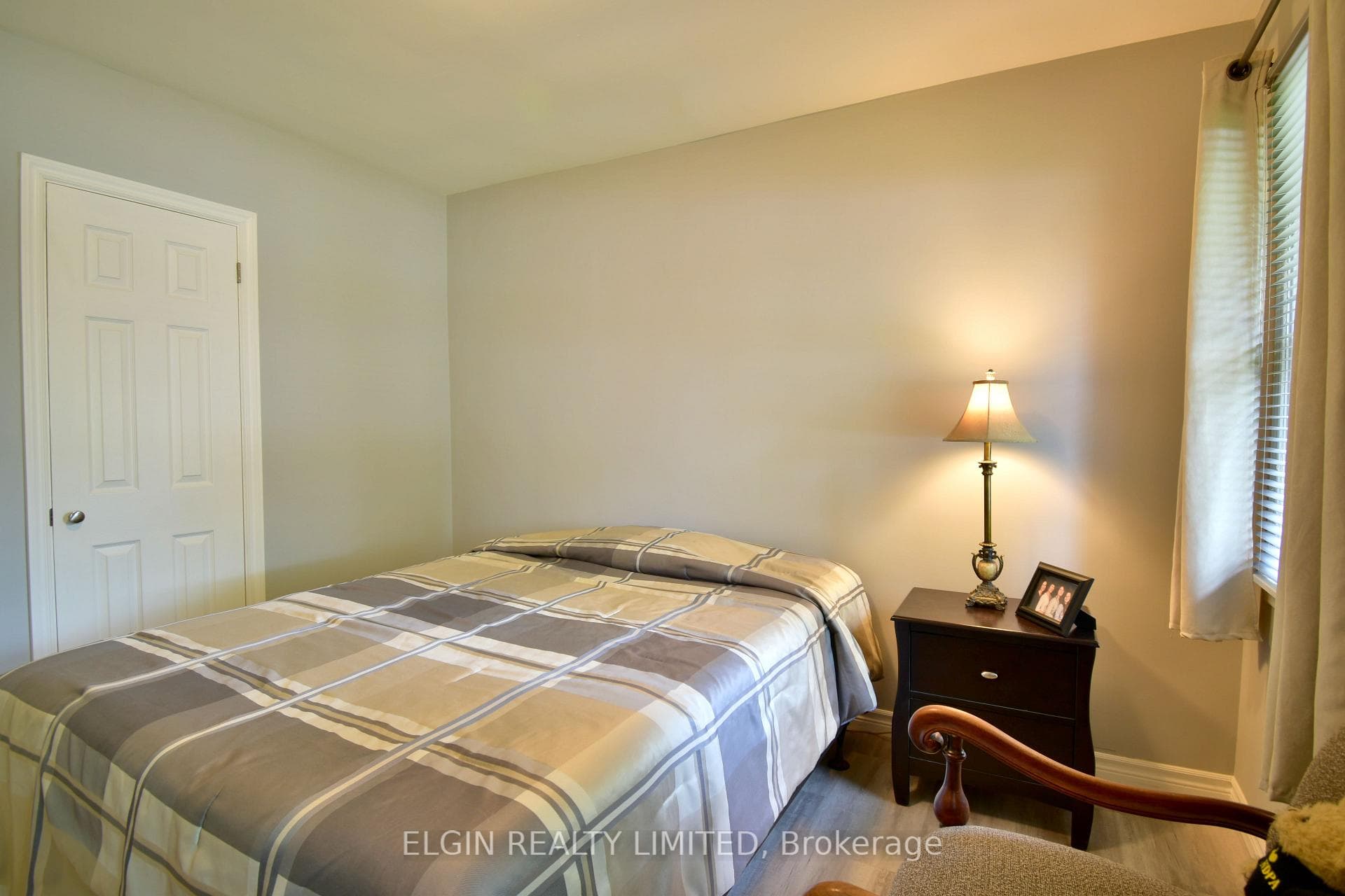 174 Elm Street photo 17