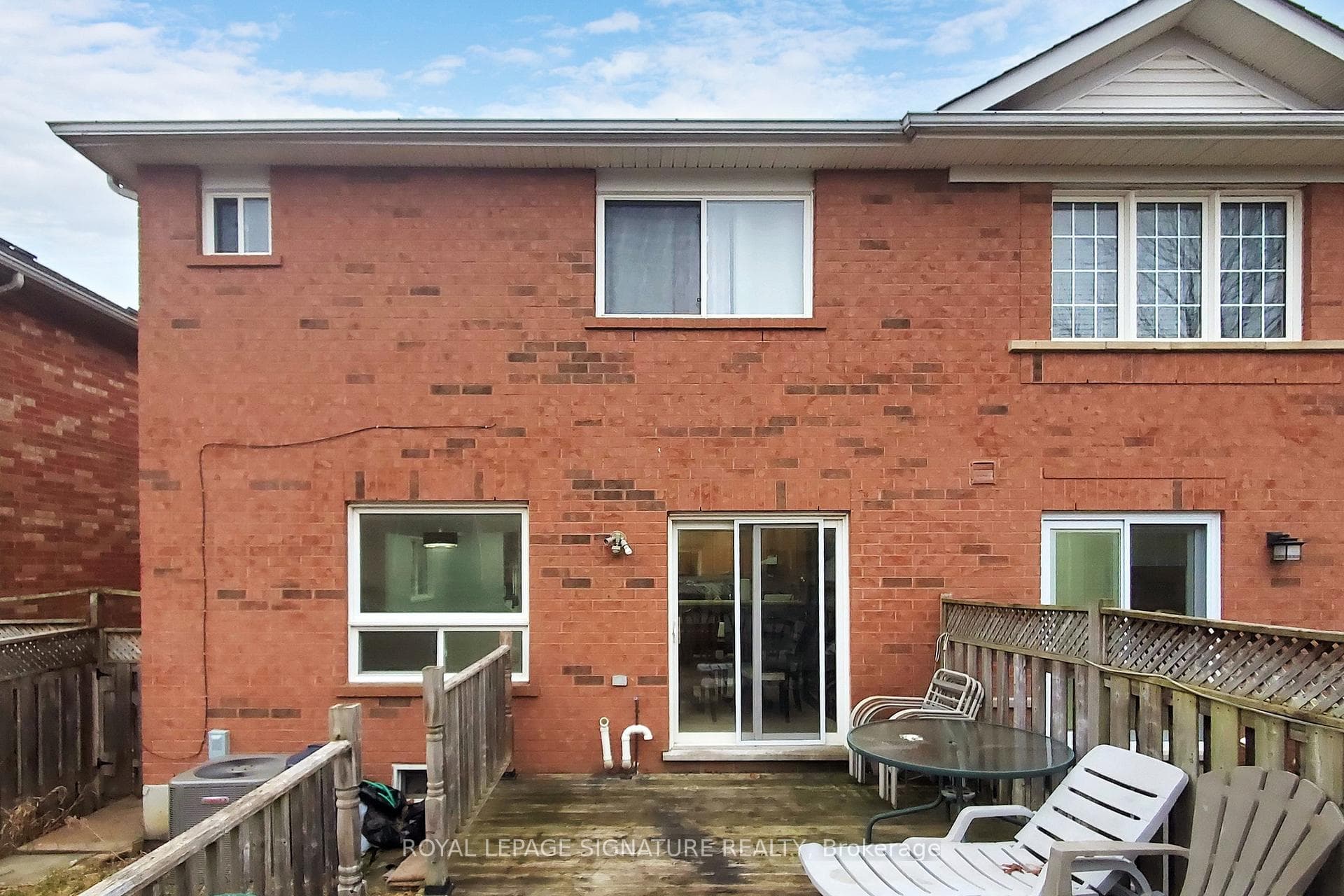 78 Tanglemere Crescent photo 38