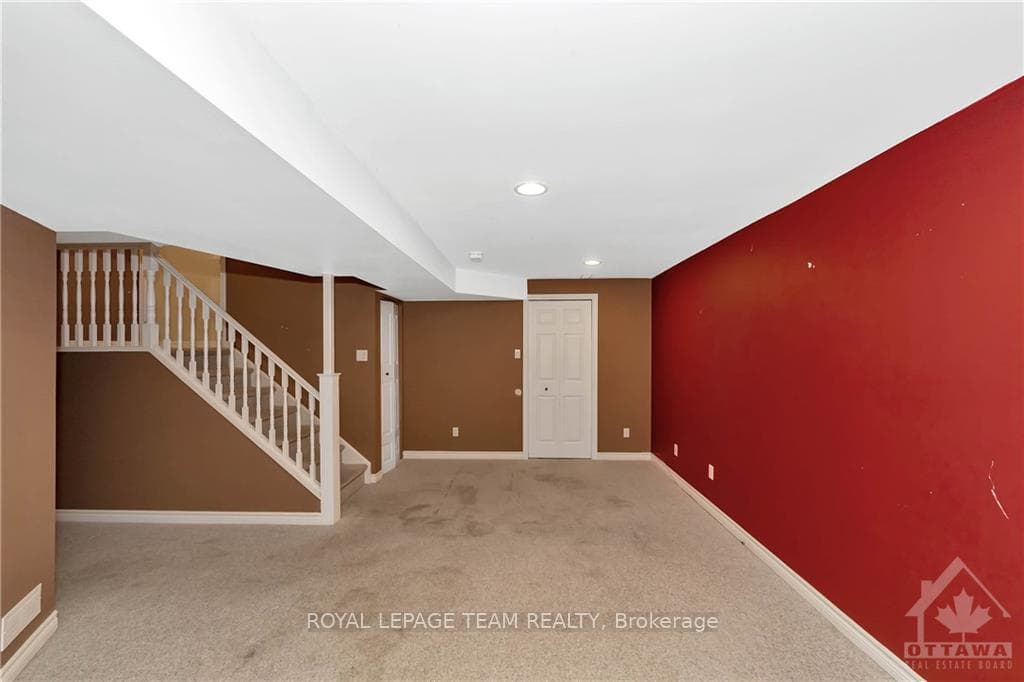 17 TEESWATER Street photo 24