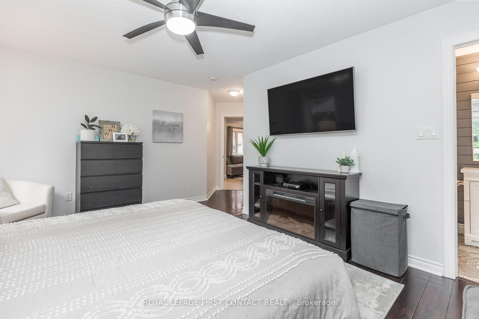 72 Gore Drive photo 18