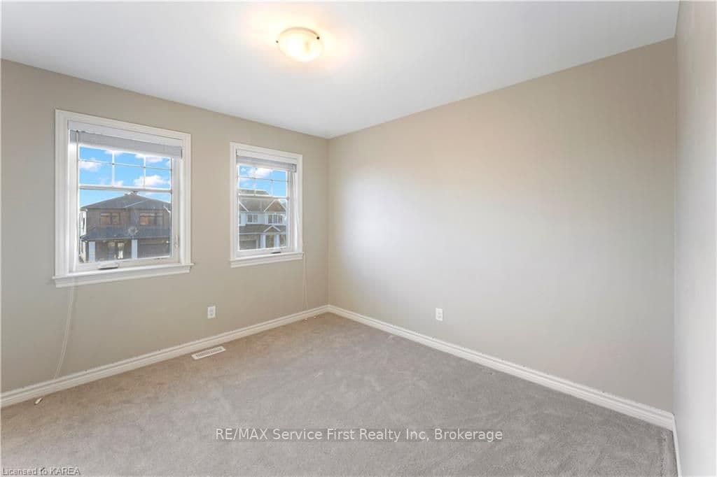 1347 GRAYSON Drive photo 23
