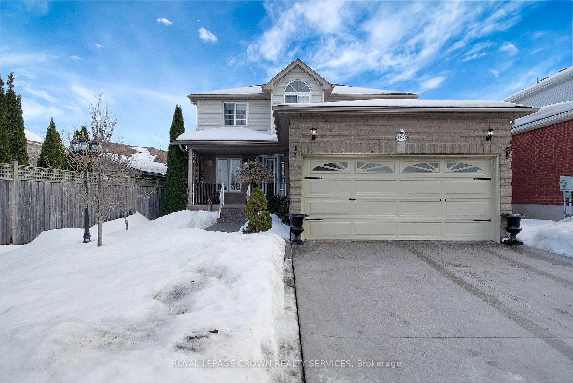 160 Gatehouse Drive photo 1