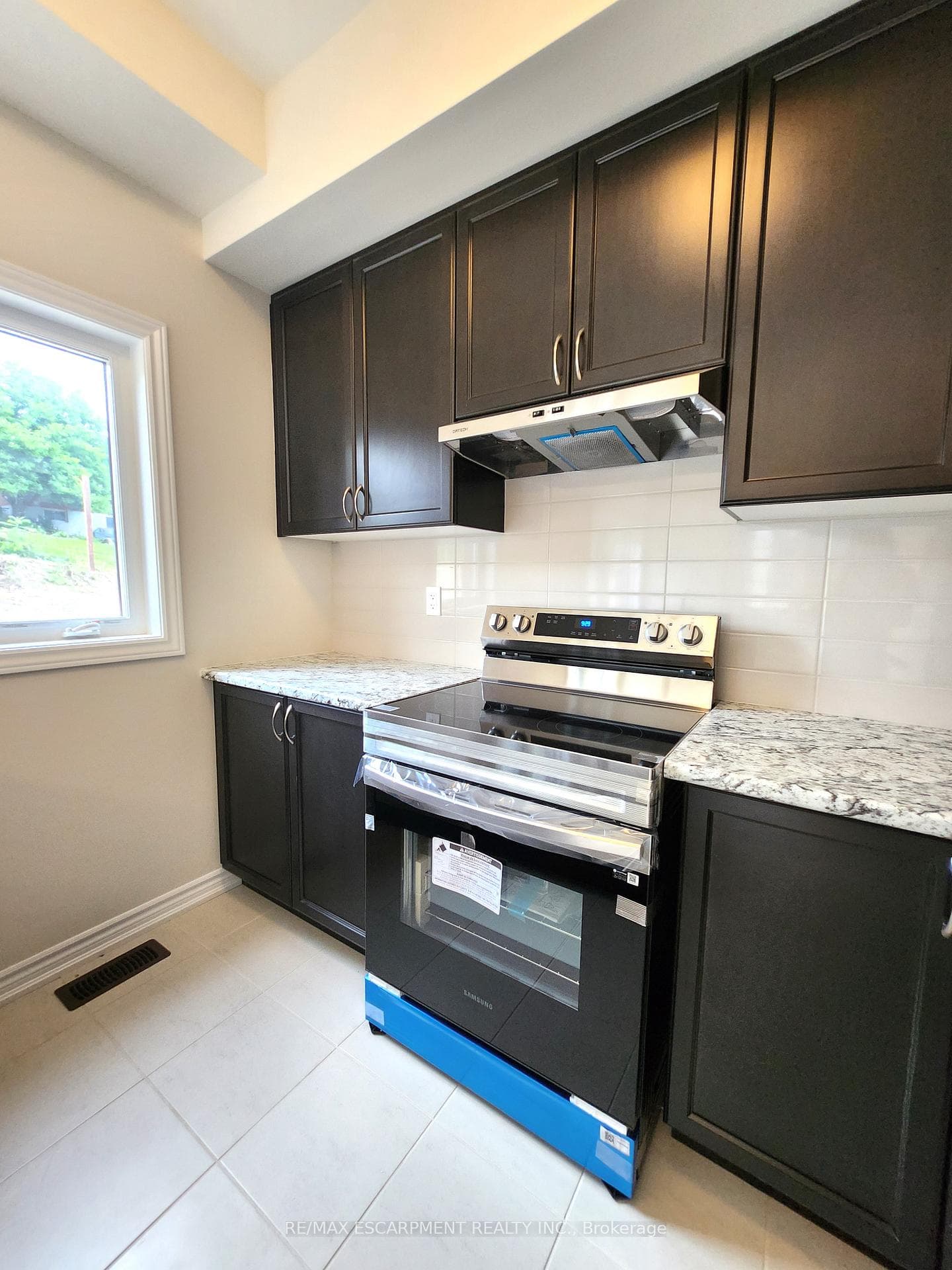620 Colborne Street Unit 21 photo 14