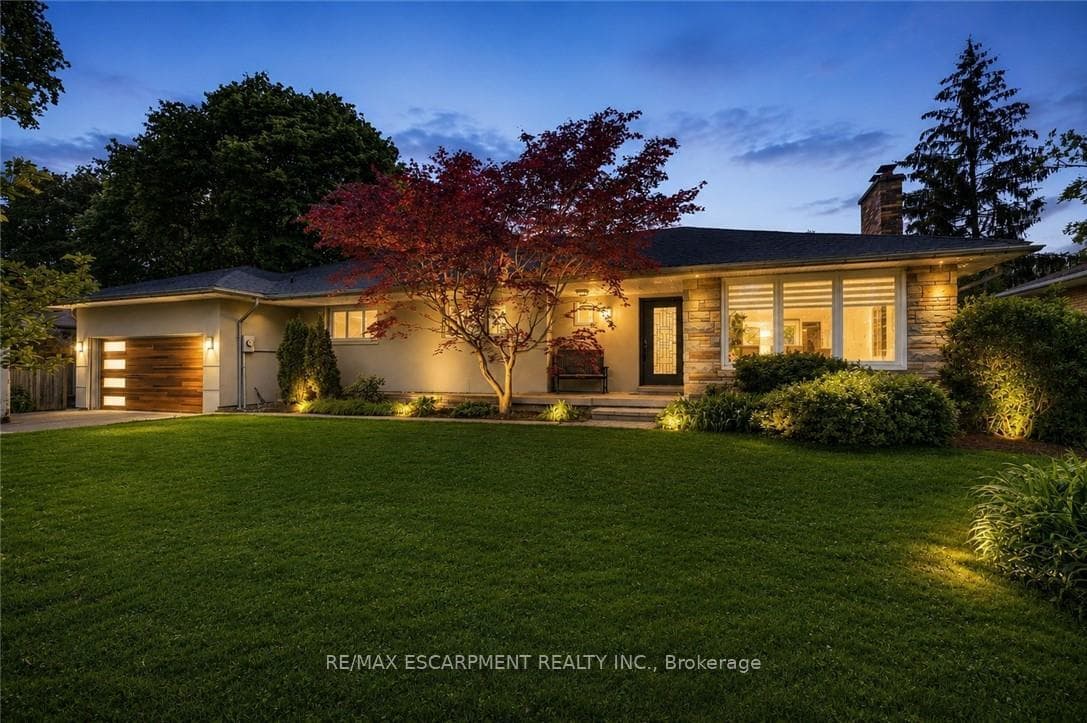 2074 Rebecca Street photo 1