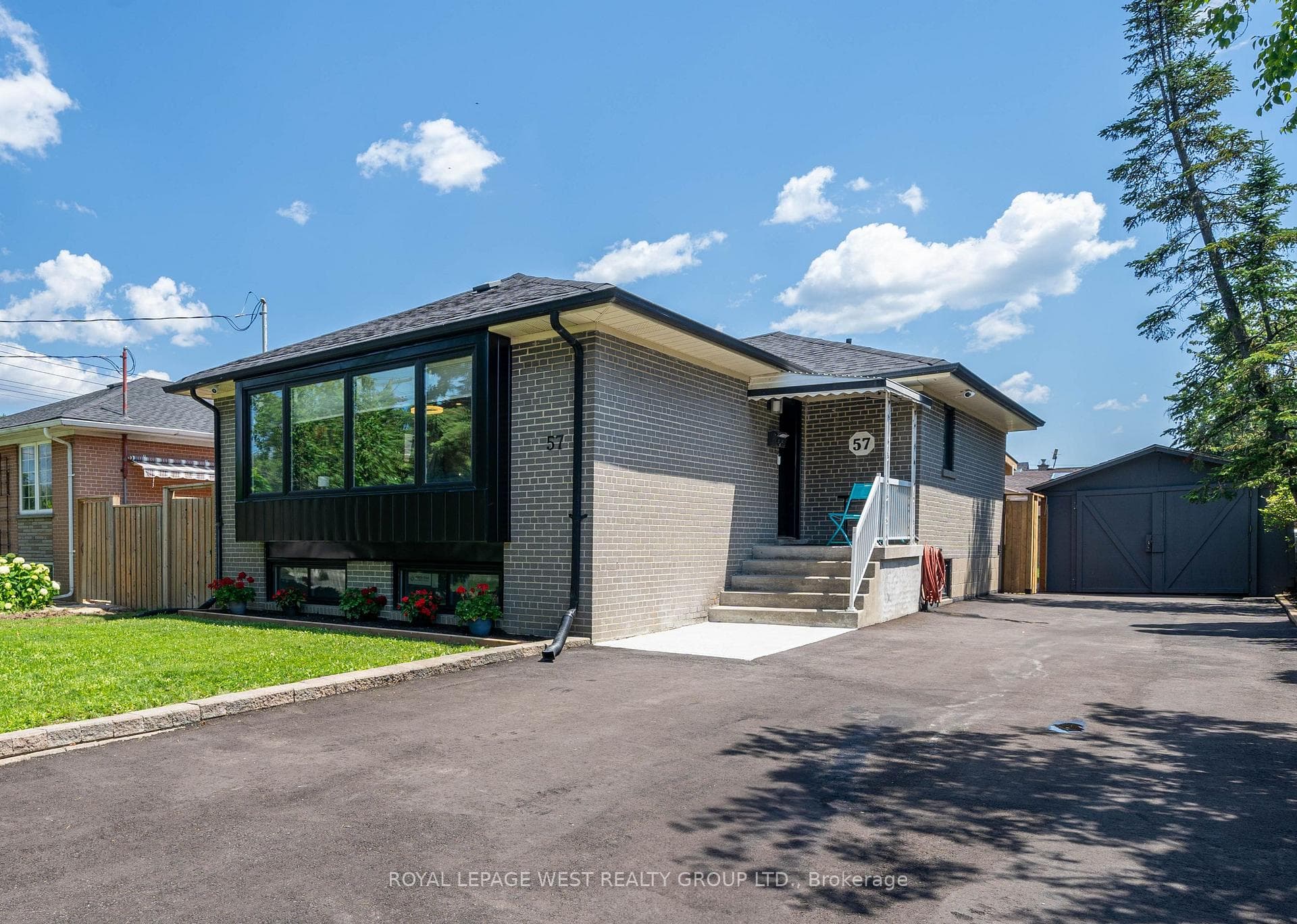 57 Wellesworth Drive photo 1