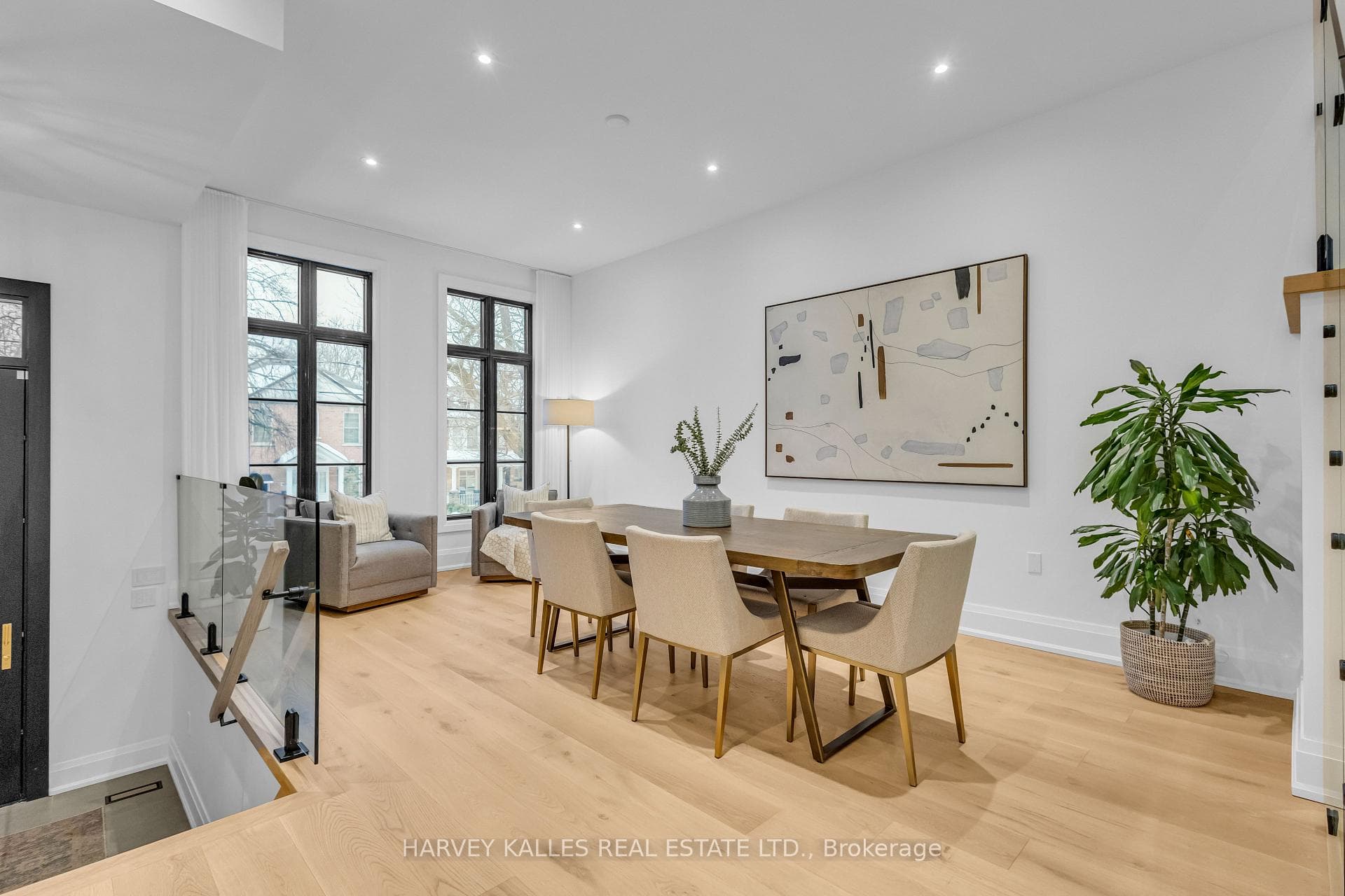 72 Castlefield Avenue photo 7