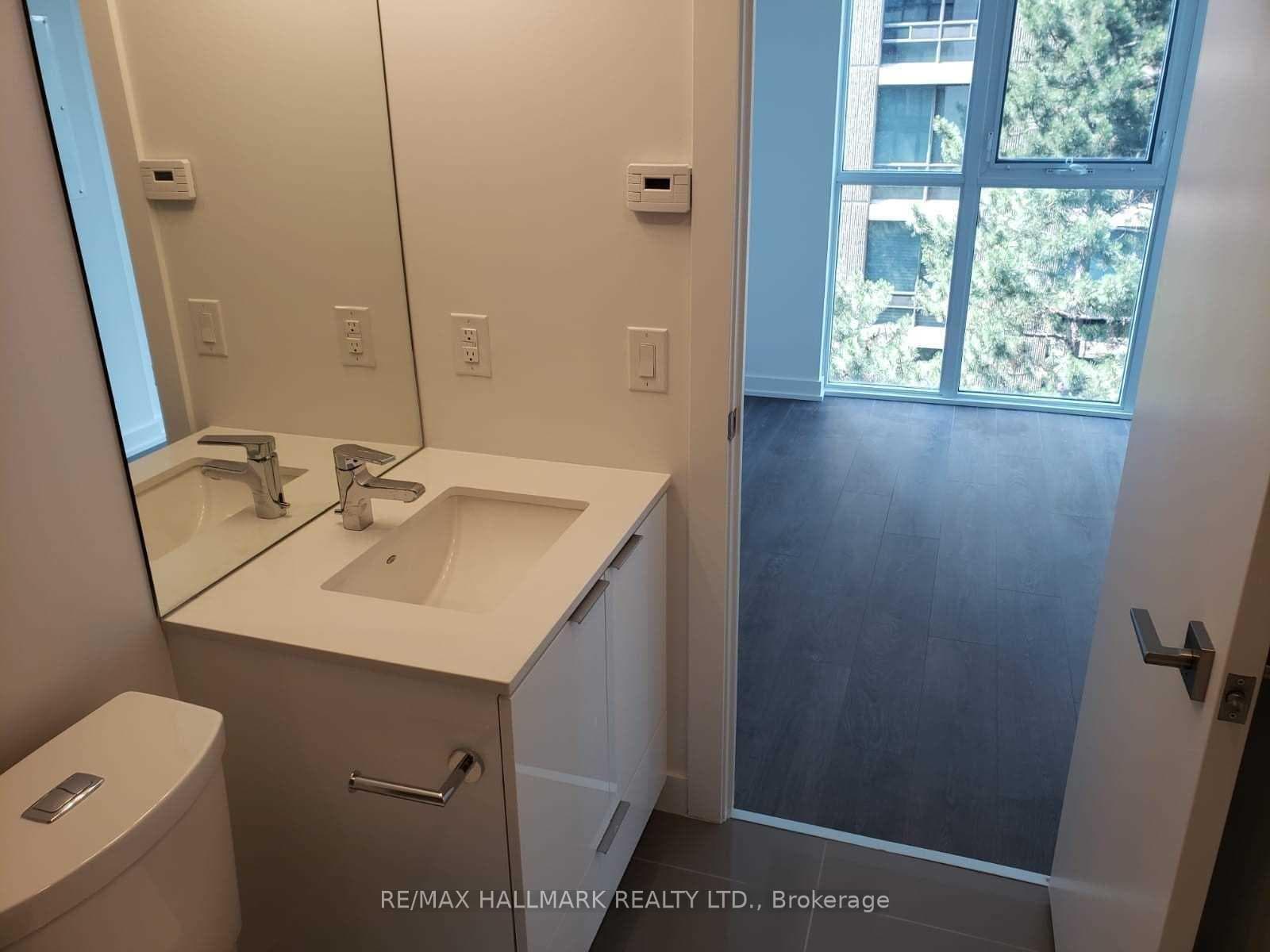 609 Avenue Road Unit 610 photo 12