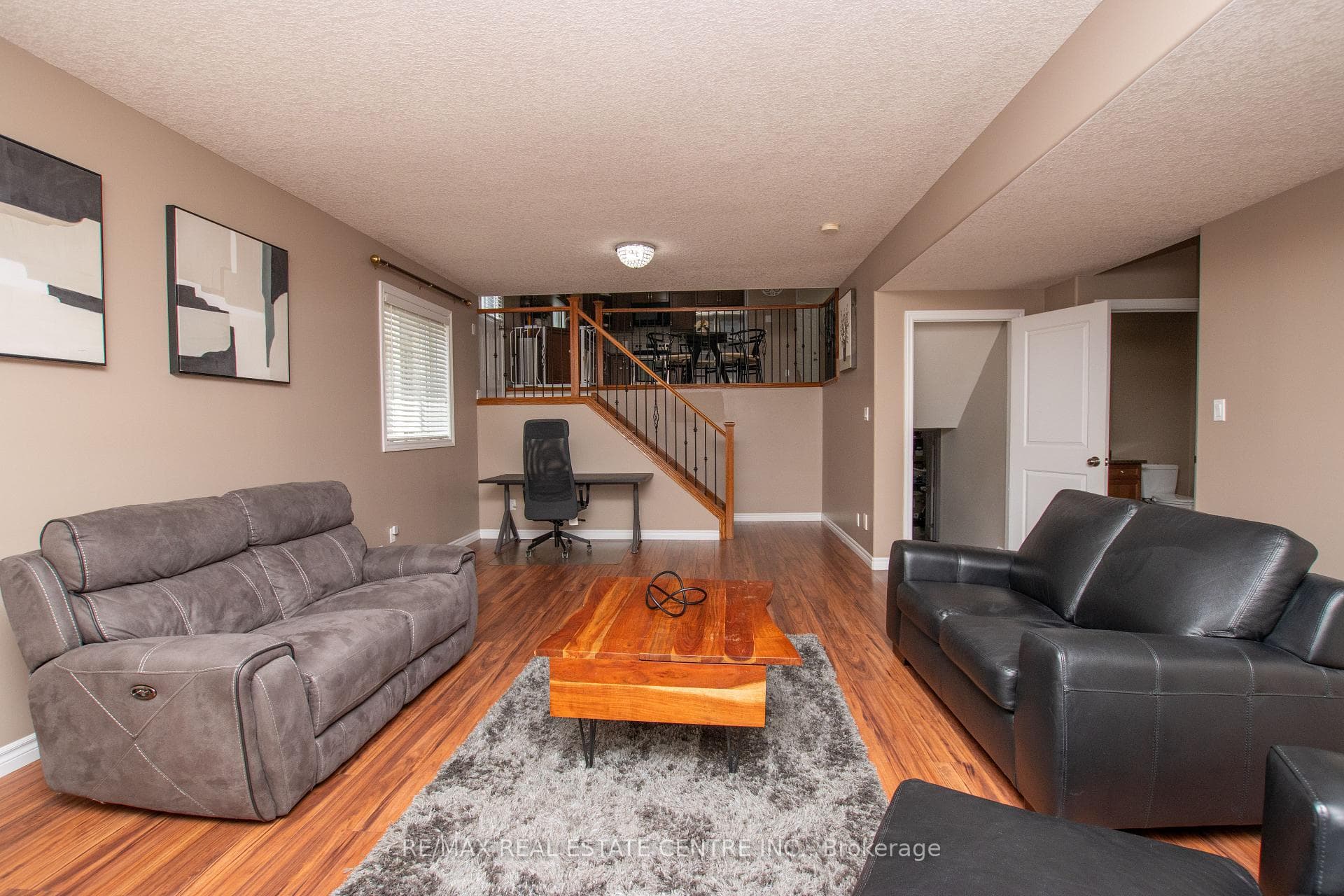 2878 Devon Road photo 22